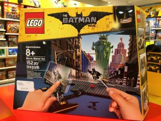 LEGO 853650 The Batman Movie - Movie Maker Set