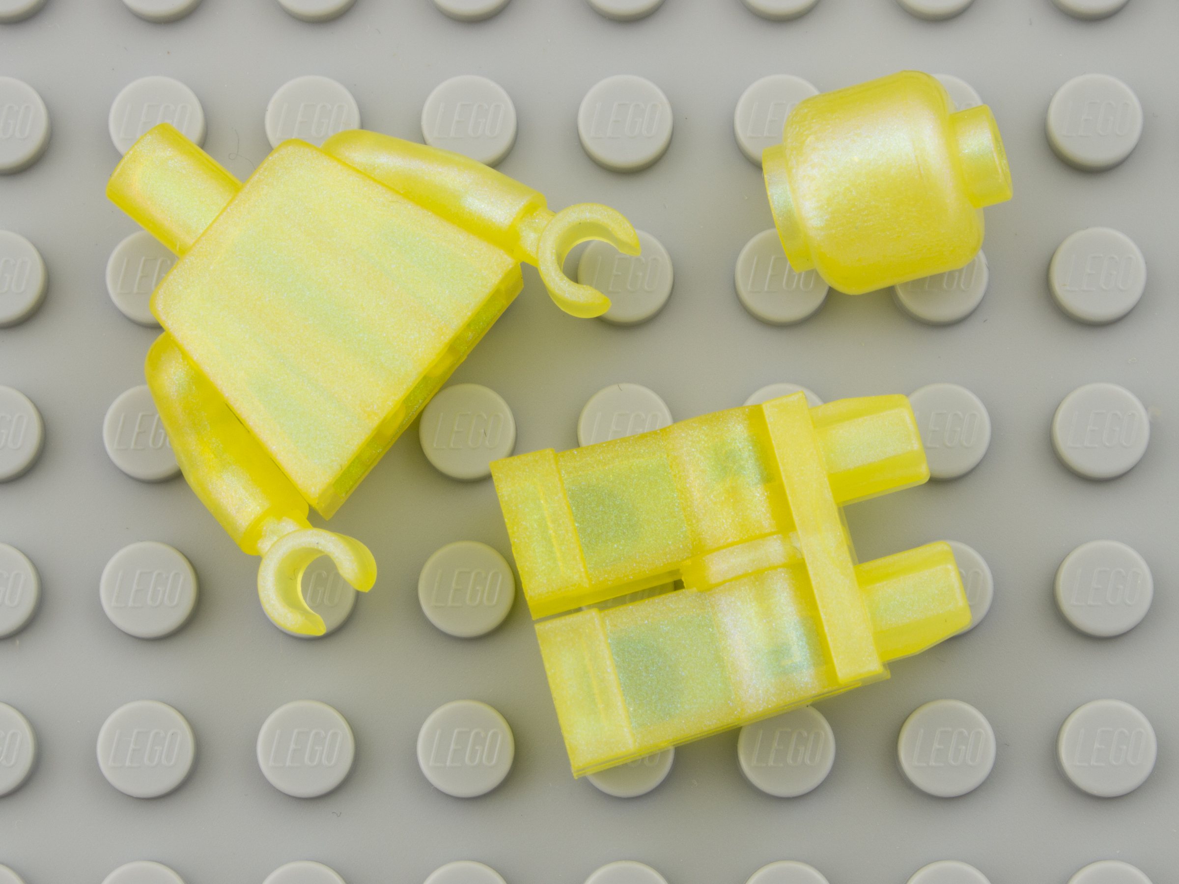 Yellow lego shops pieces