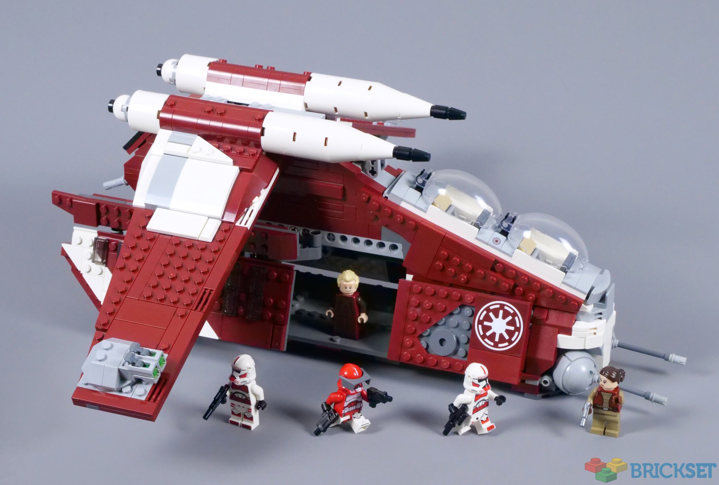 Is The NEW Coruscant Guard Gunship Worth $140? - LEGO 75354