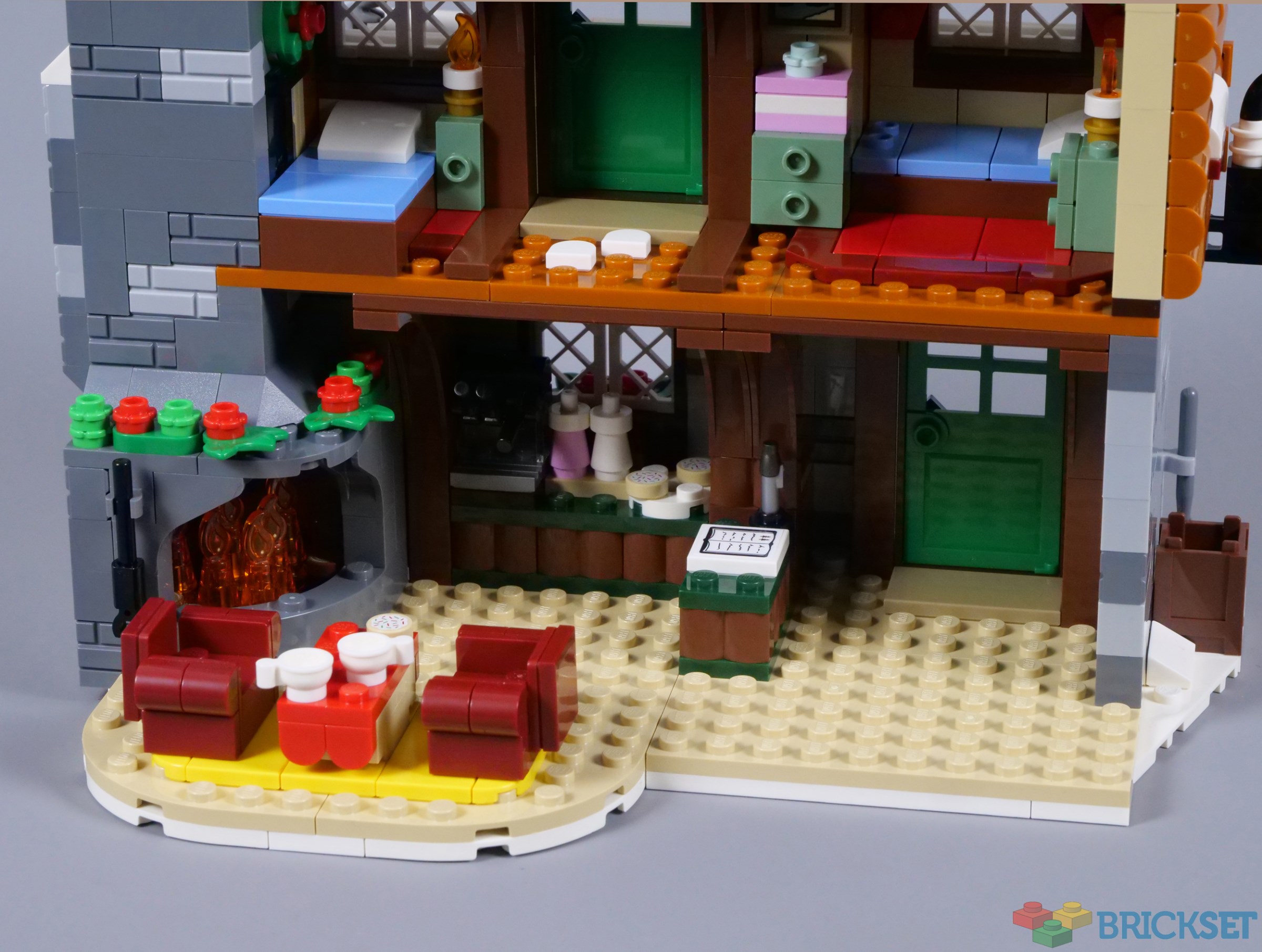 Review: #10325 Alpine Lodge (Winter Village) - BRICK ARCHITECT