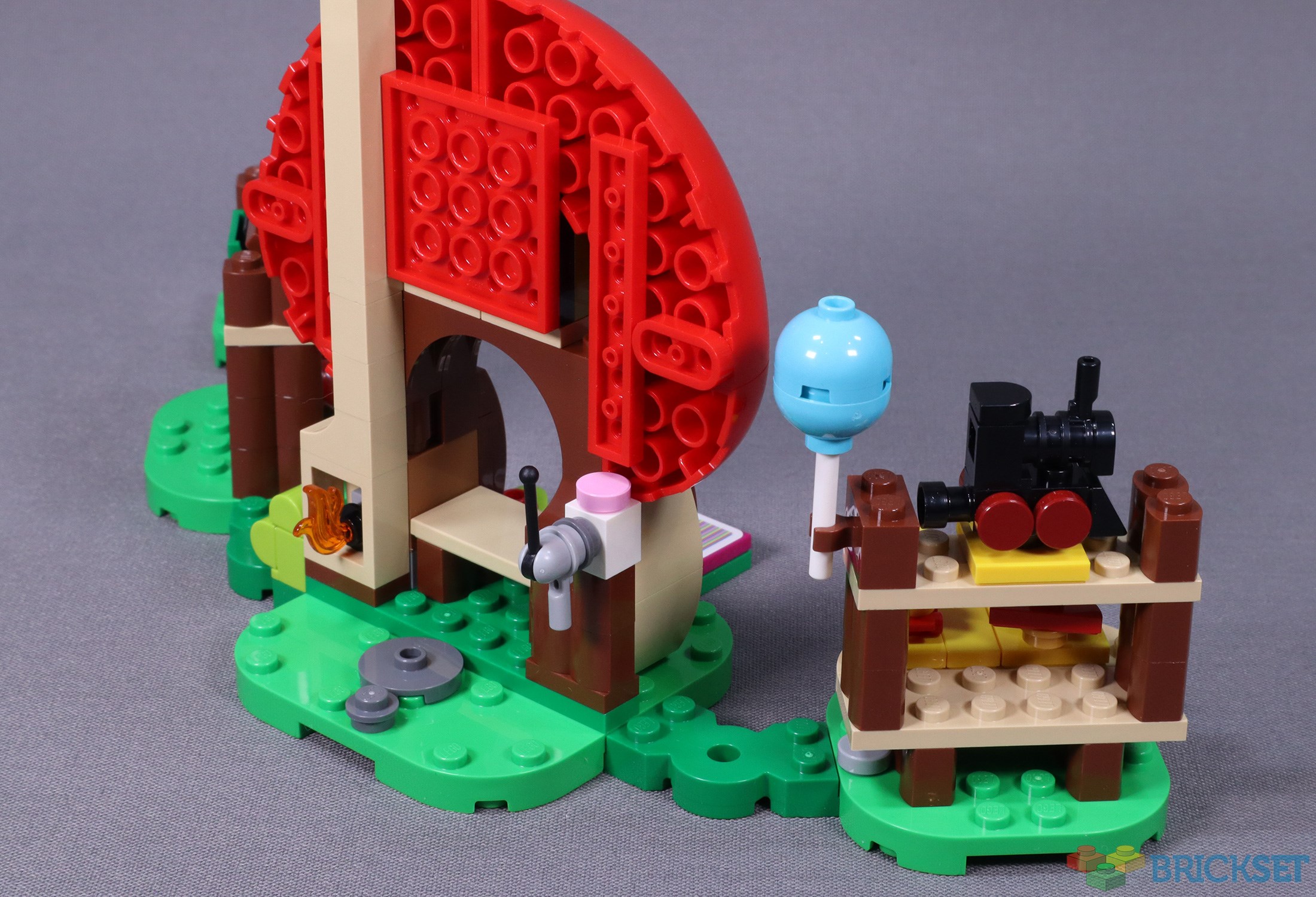 Lego discount toad house