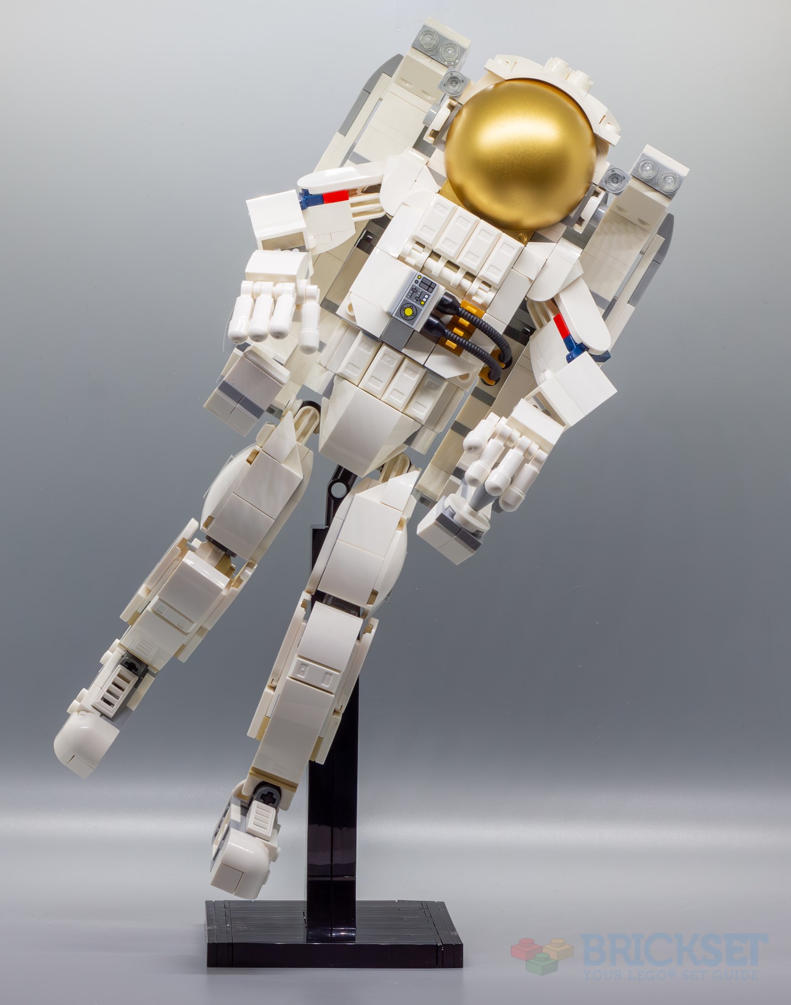LEGO 31152 Space Astronaut review