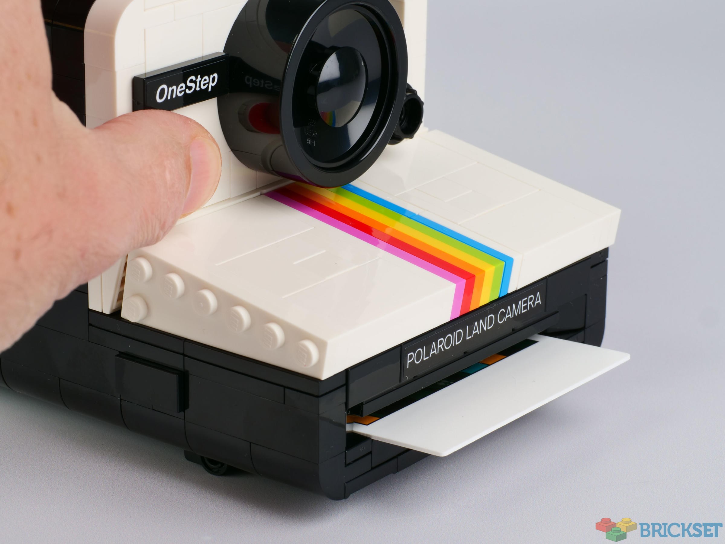 Lego Polaroid vs. real Polaroid : r/lego