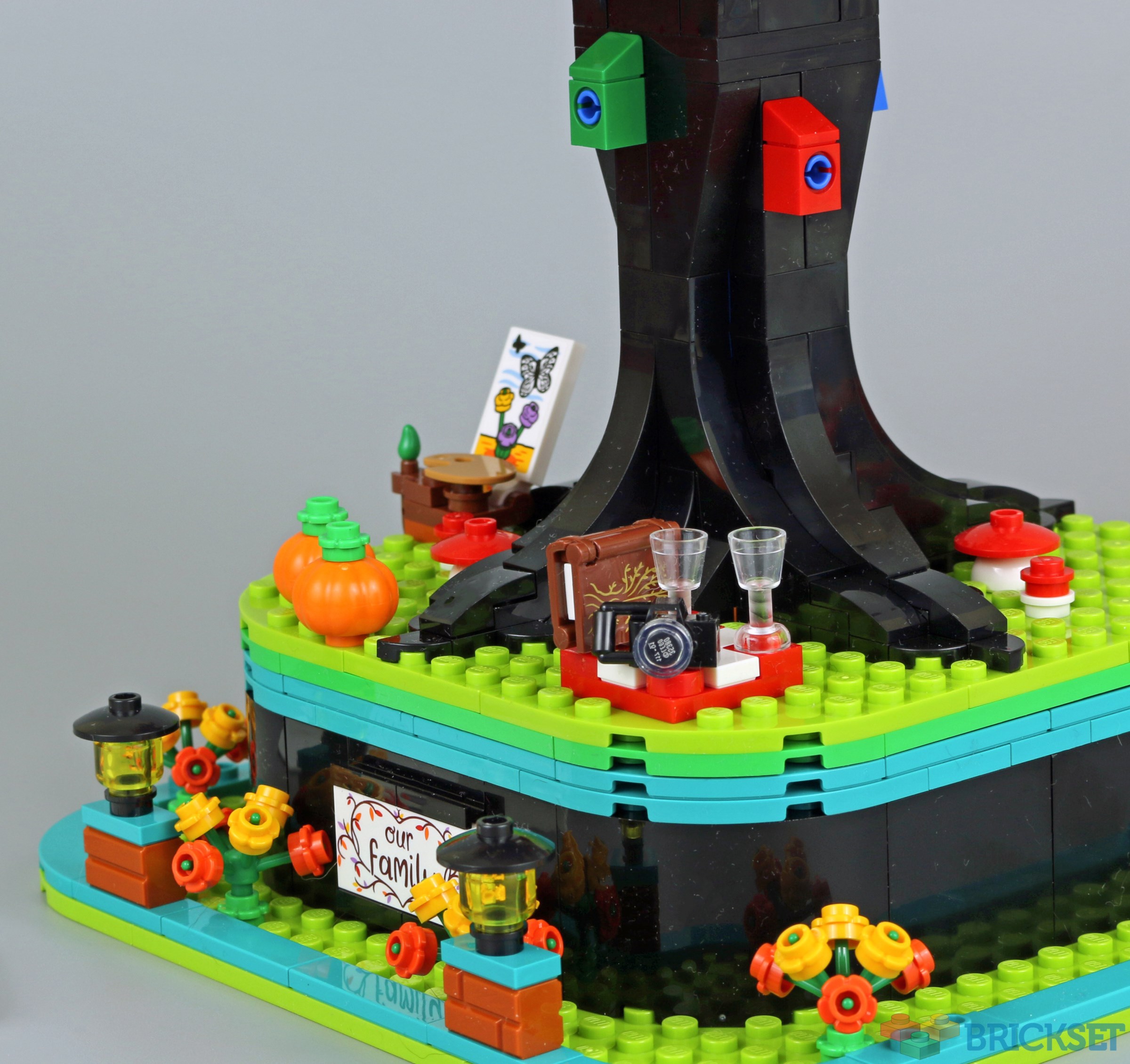 LEGO announces smaller, 1050-brick version of R2D2 to celebrate