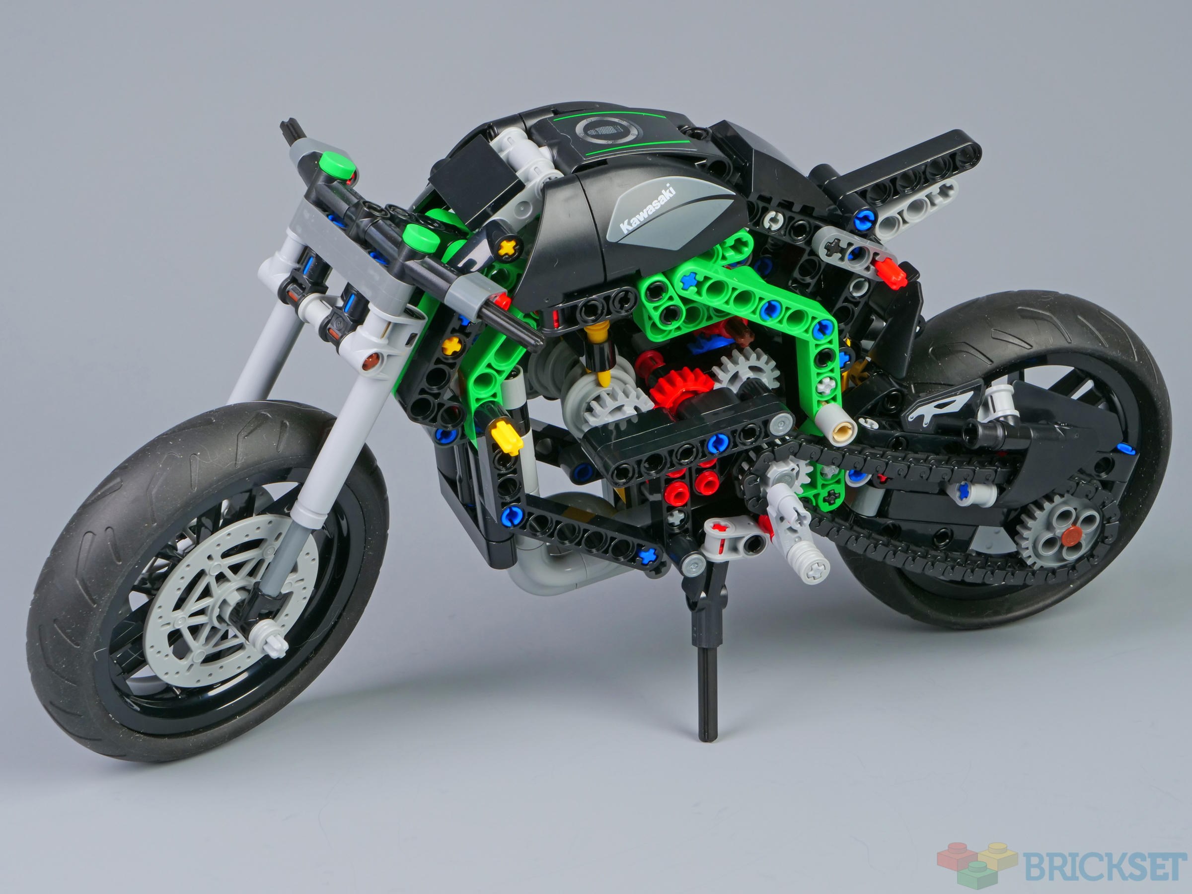 LEGO 42170 Kawasaki Ninja H2R review | Brickset LEGO 42170 Kawasaki Ninja H2R review | Brickset