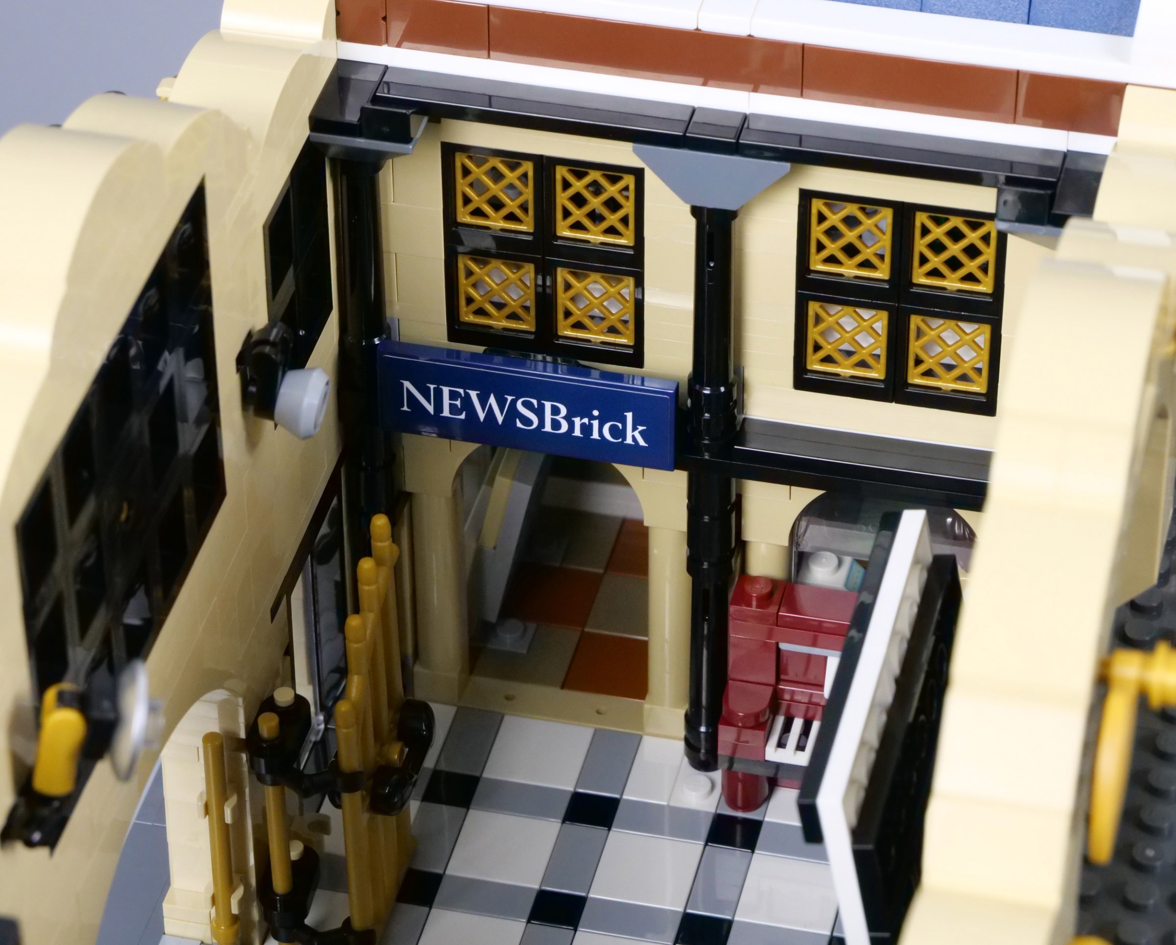 LEGO 910034 Brick Cross Train Station review | Brickset