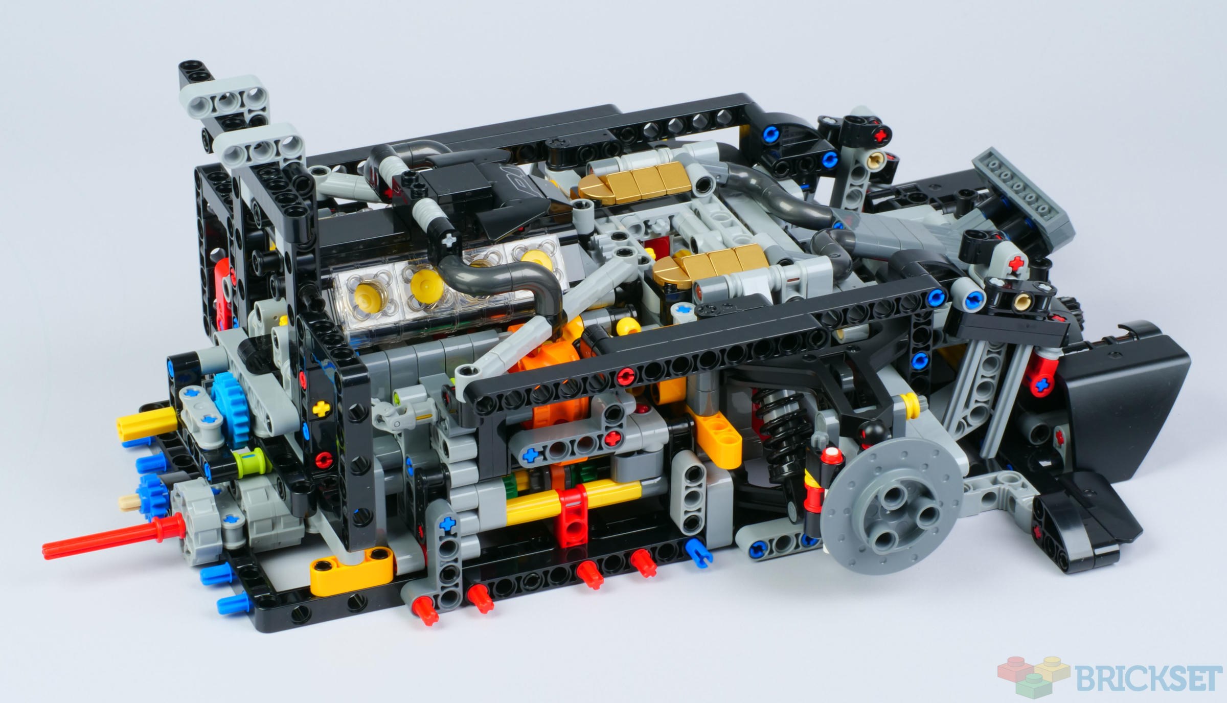 LEGO 42172 McLaren P1 review | Brickset