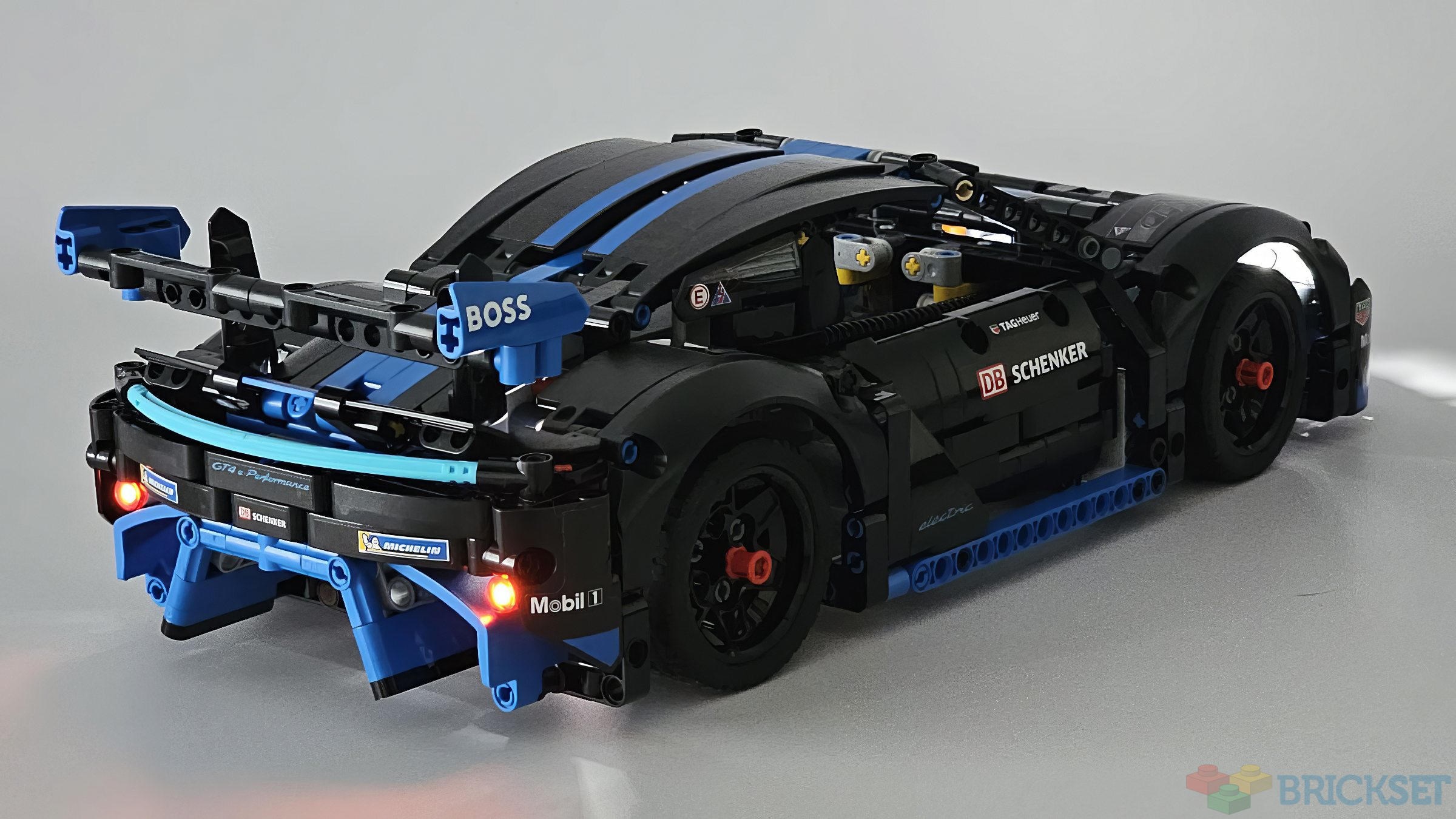 LEGO Technic 42176 Porsche GT4 e-Performance Race Car review
