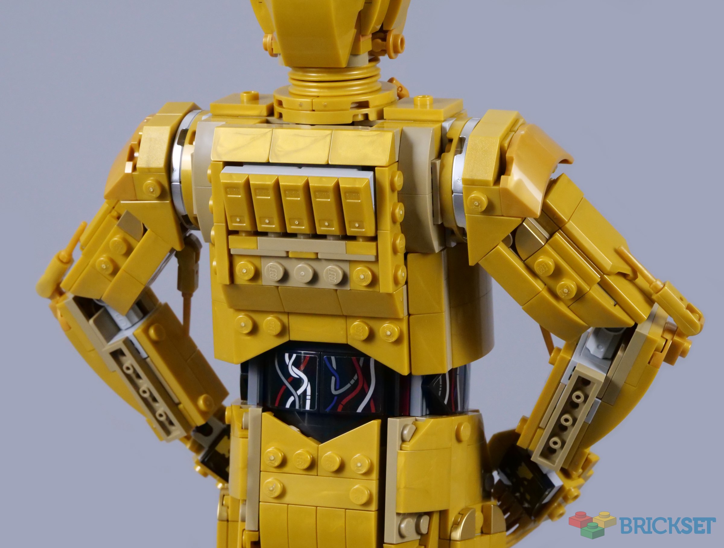 LEGO 75398 C-3PO review | Brickset