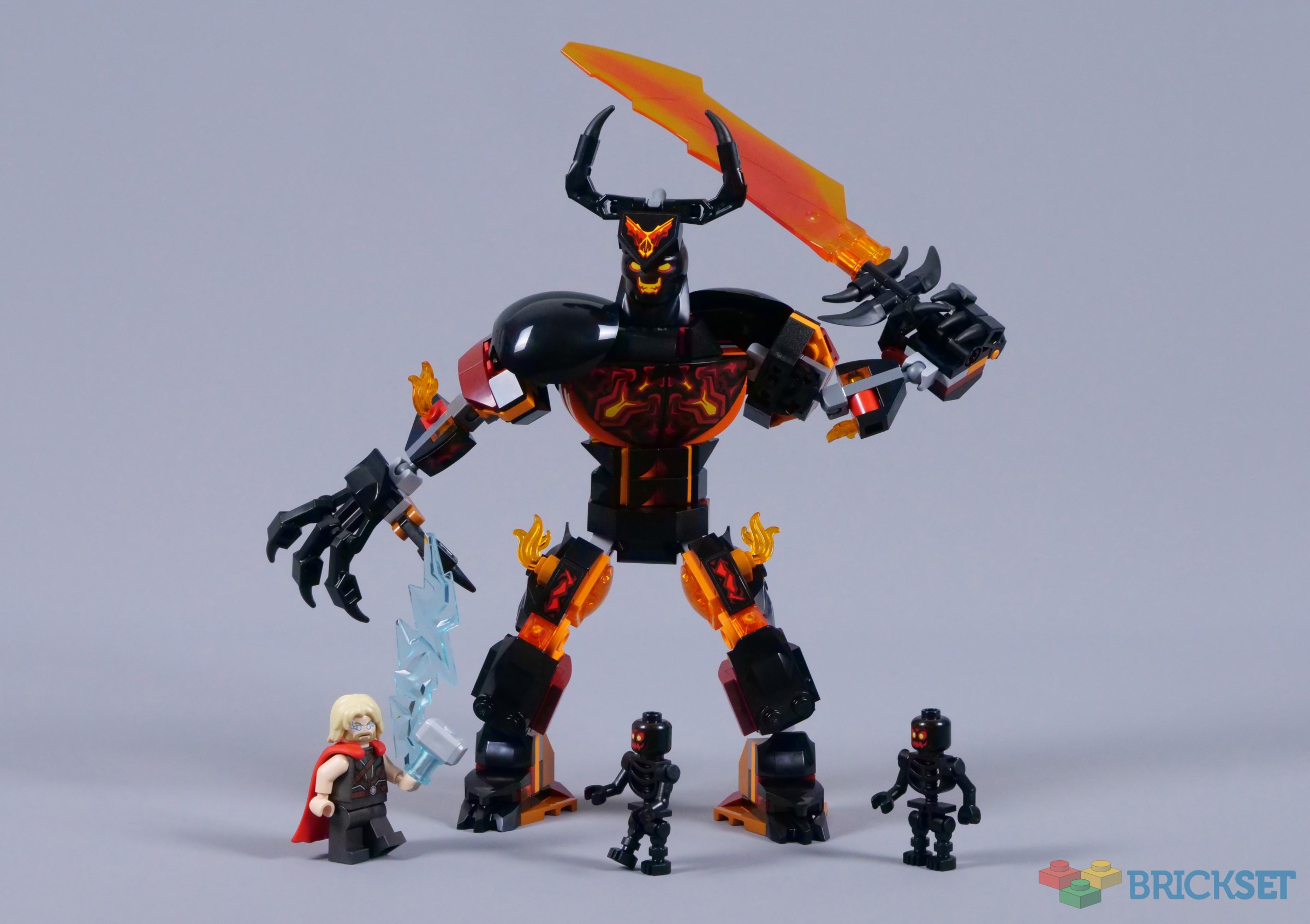 LEGO 76289 Thor vs. Surtur Construction Figure review | Brickset