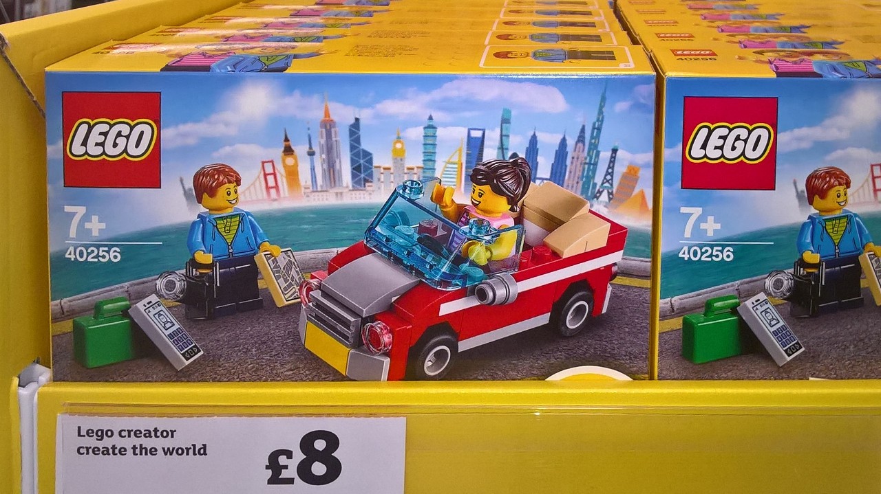 4 Cards Sainsbury's Create The World Lego Trading Card Pack 