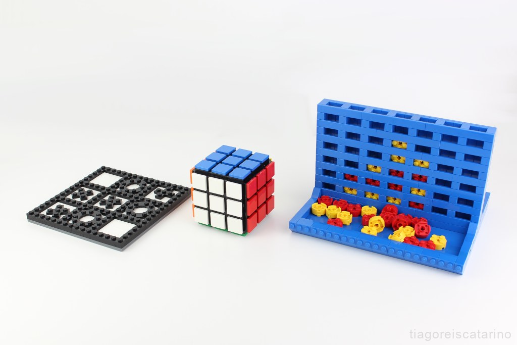 Make a LEGO Tic Tac Toe Game Board with Bricks You Have