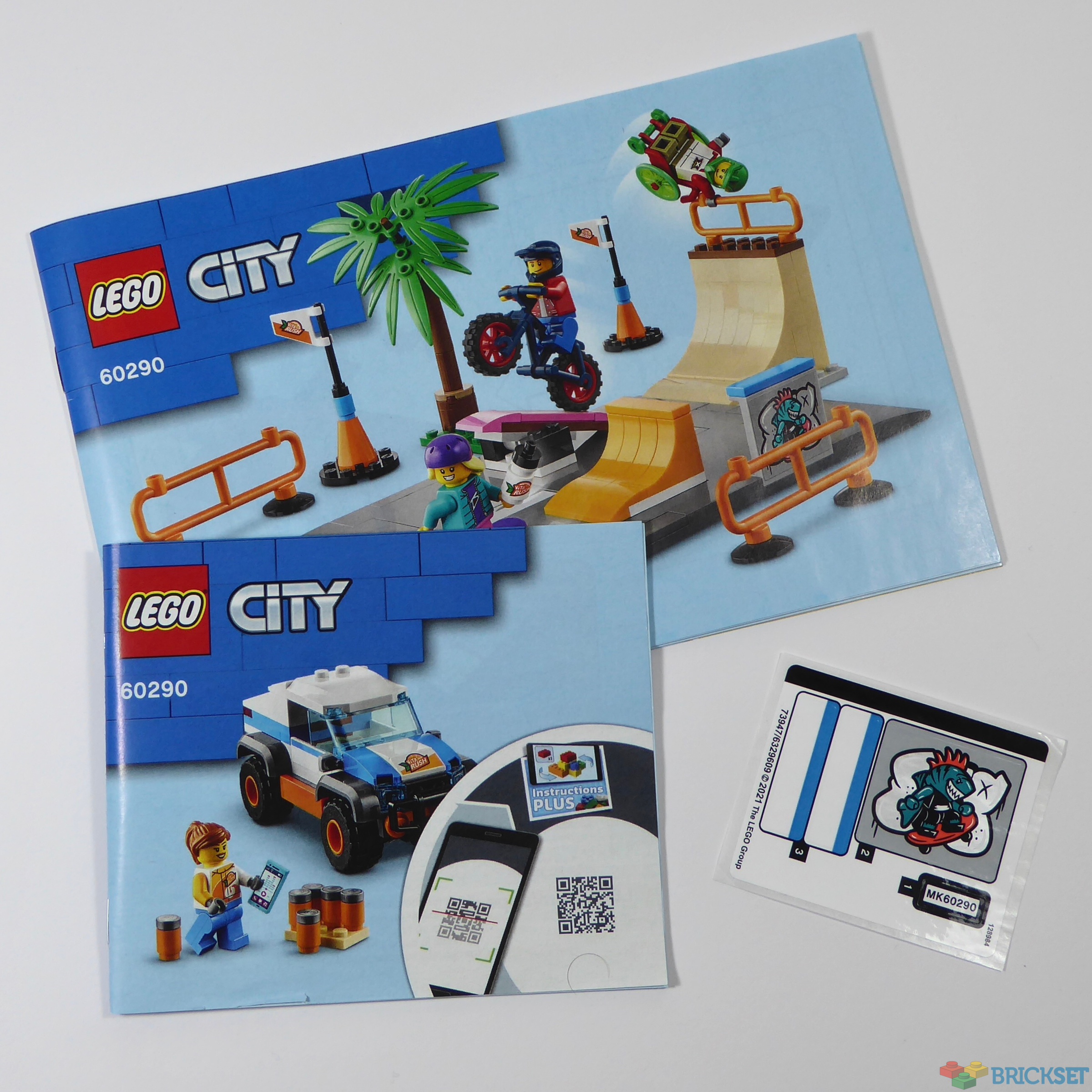 LEGO® CITY review: 60290 Skate Park & 60291 Family Home
