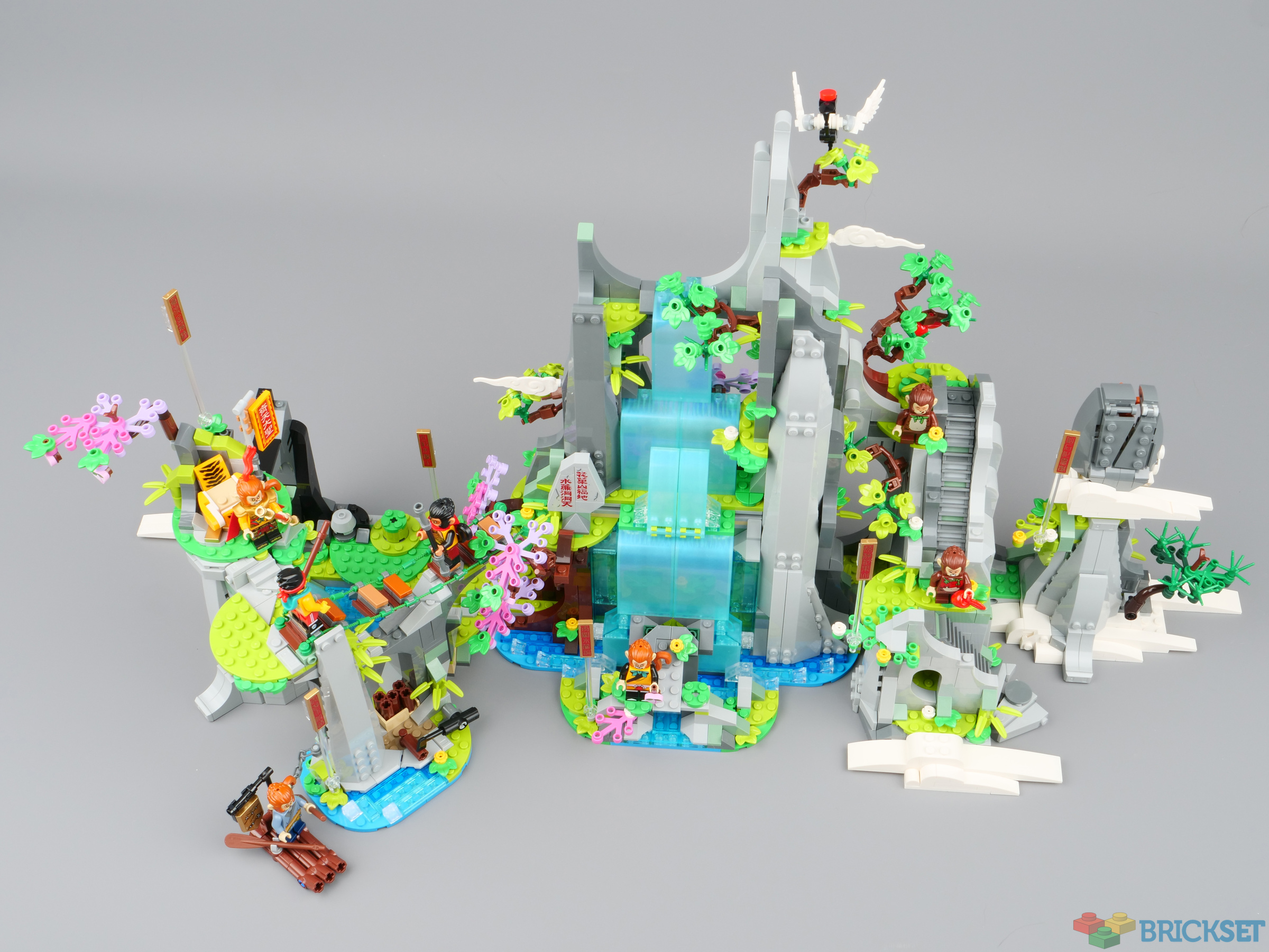 Review The Legendary Flower Fruit Mountain Brickset Lego Set Guide And Database