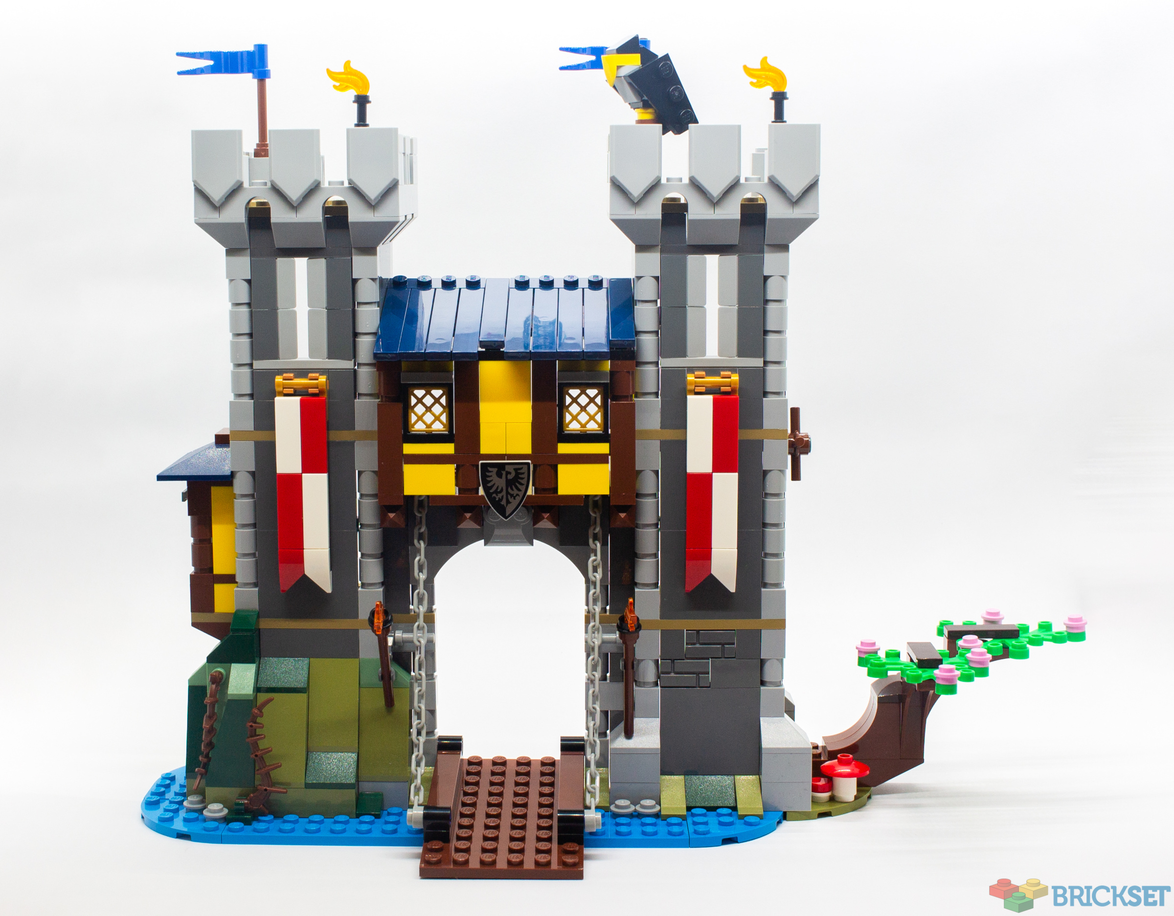4 2x2 Black Rounded Top Half Barrel Bricks ~ Lego ~ NEW ~ Castle