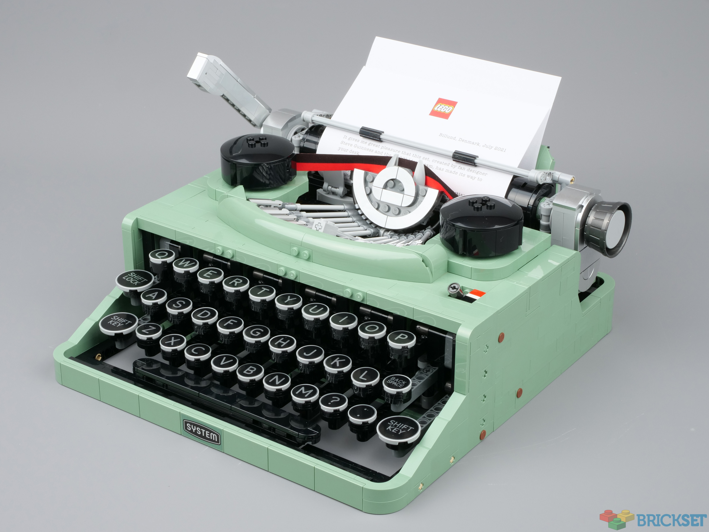 LEGO 21327 Typewriter review | Brickset
