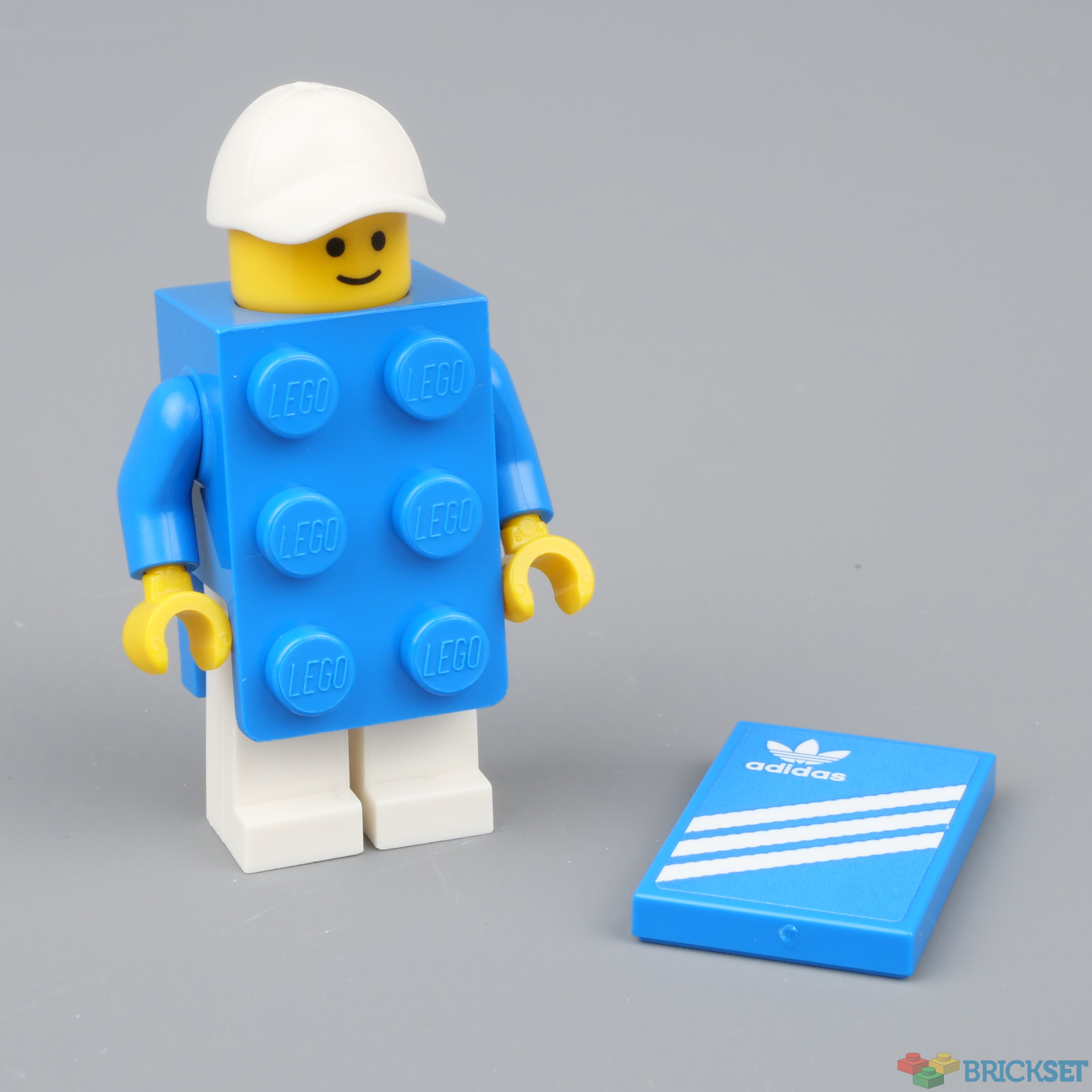 LEGO 40486 Mini Adidas Originals Superstar review
