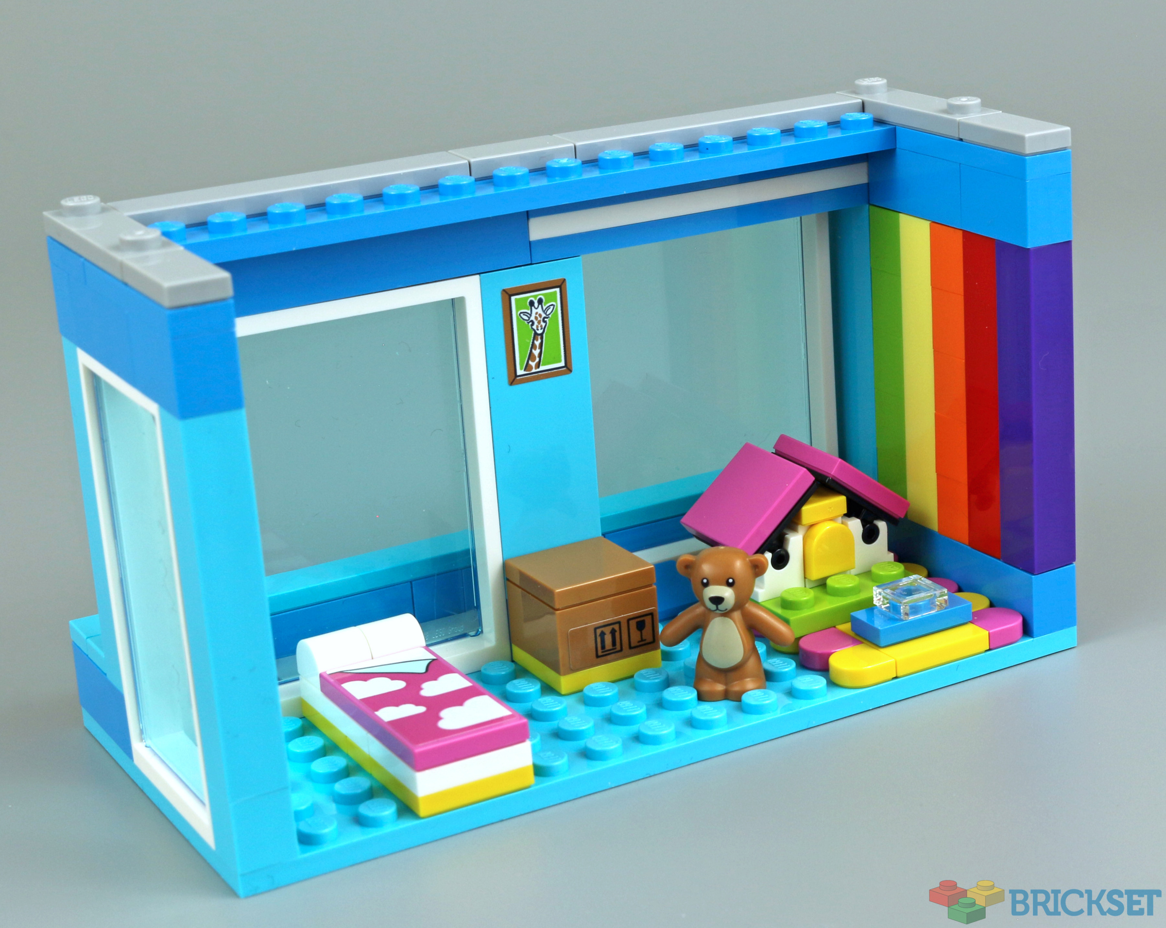 LEGO 41704 Main Street Building review | Brickset