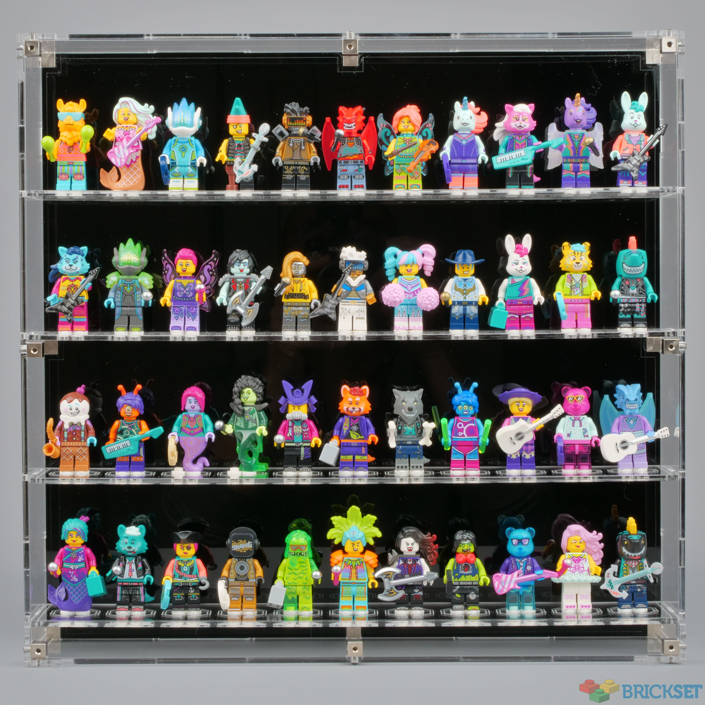 60 LEGO Minifigures Desktop Display Case