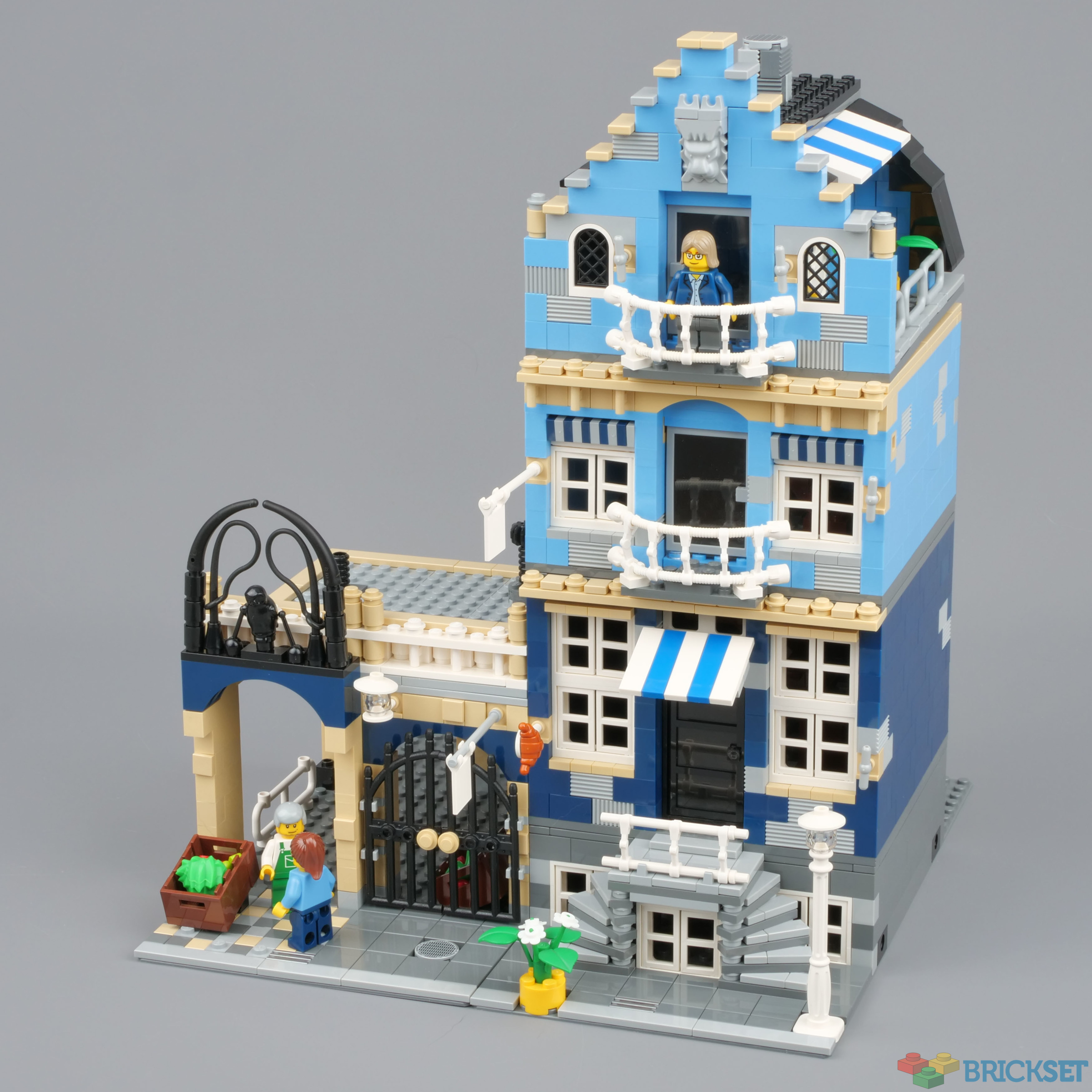 INSTRUCTIONS ONLY! Lego Custom Modular Building Amsterdam Gift Shop 10182 