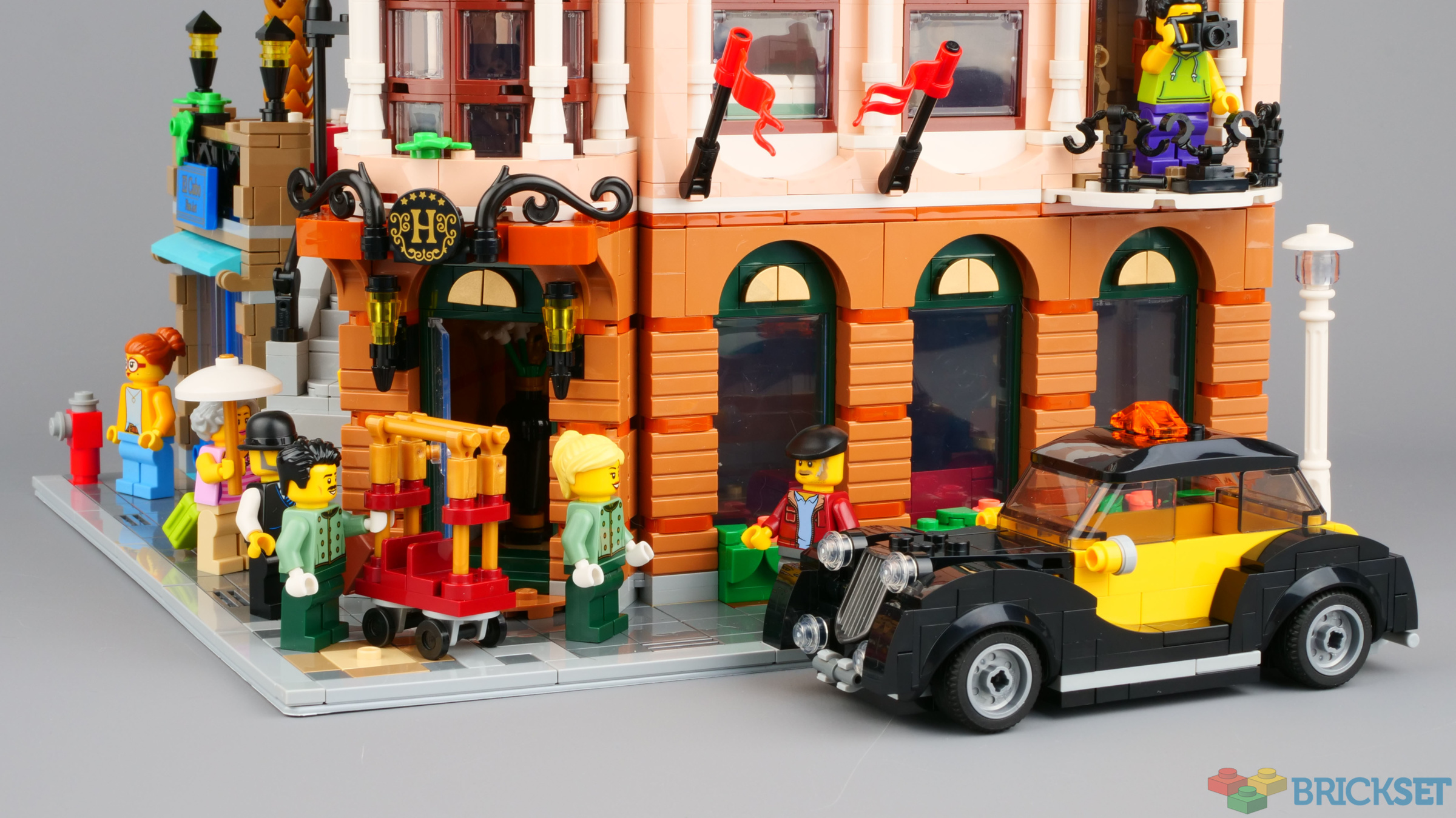 LEGO Creator Expert Vintage Taxi Set 40532