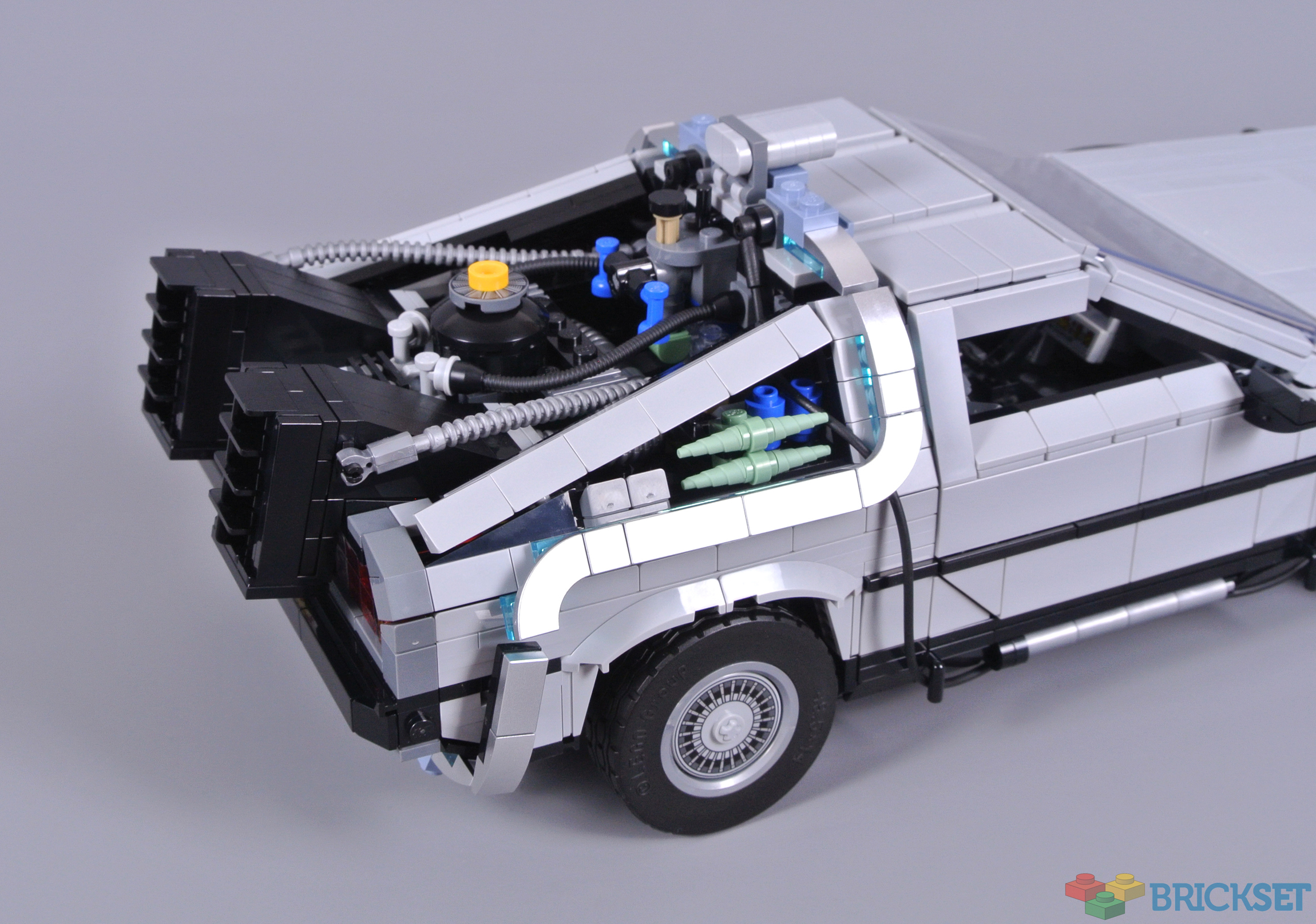 Wall Mount to Display Lego Delorean 10300 -  Norway