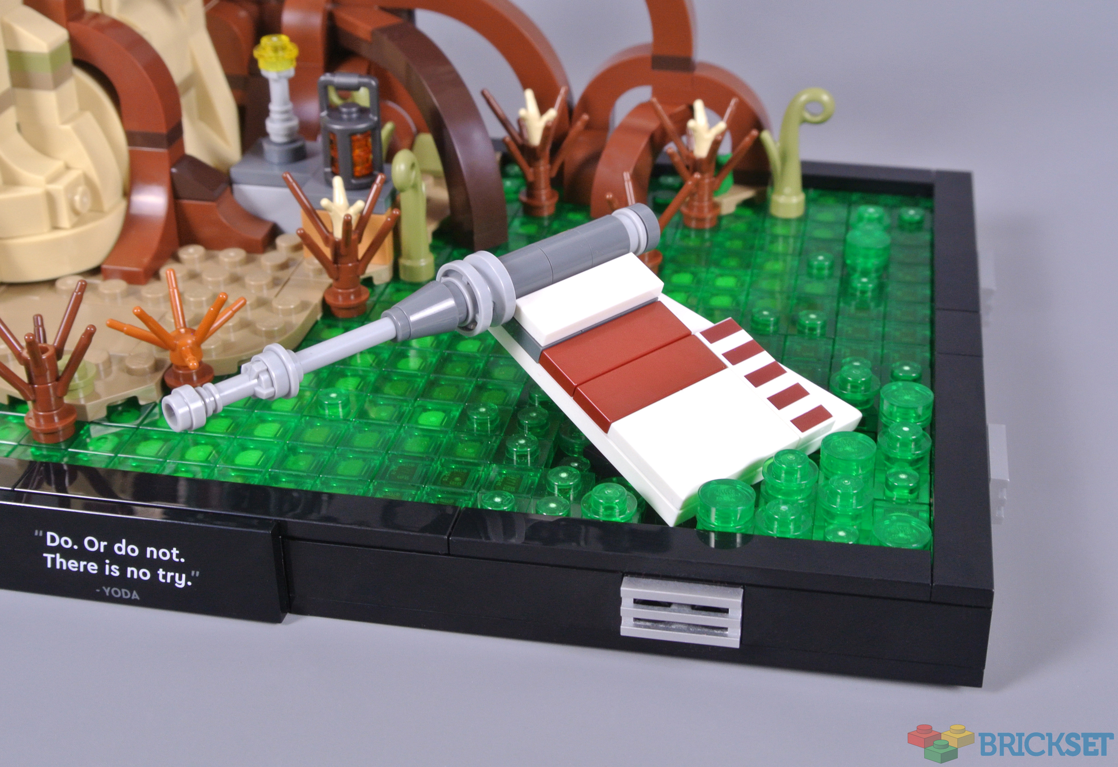 LEGO 75330 Dagobah Jedi Training Diorama Review – Lightailing