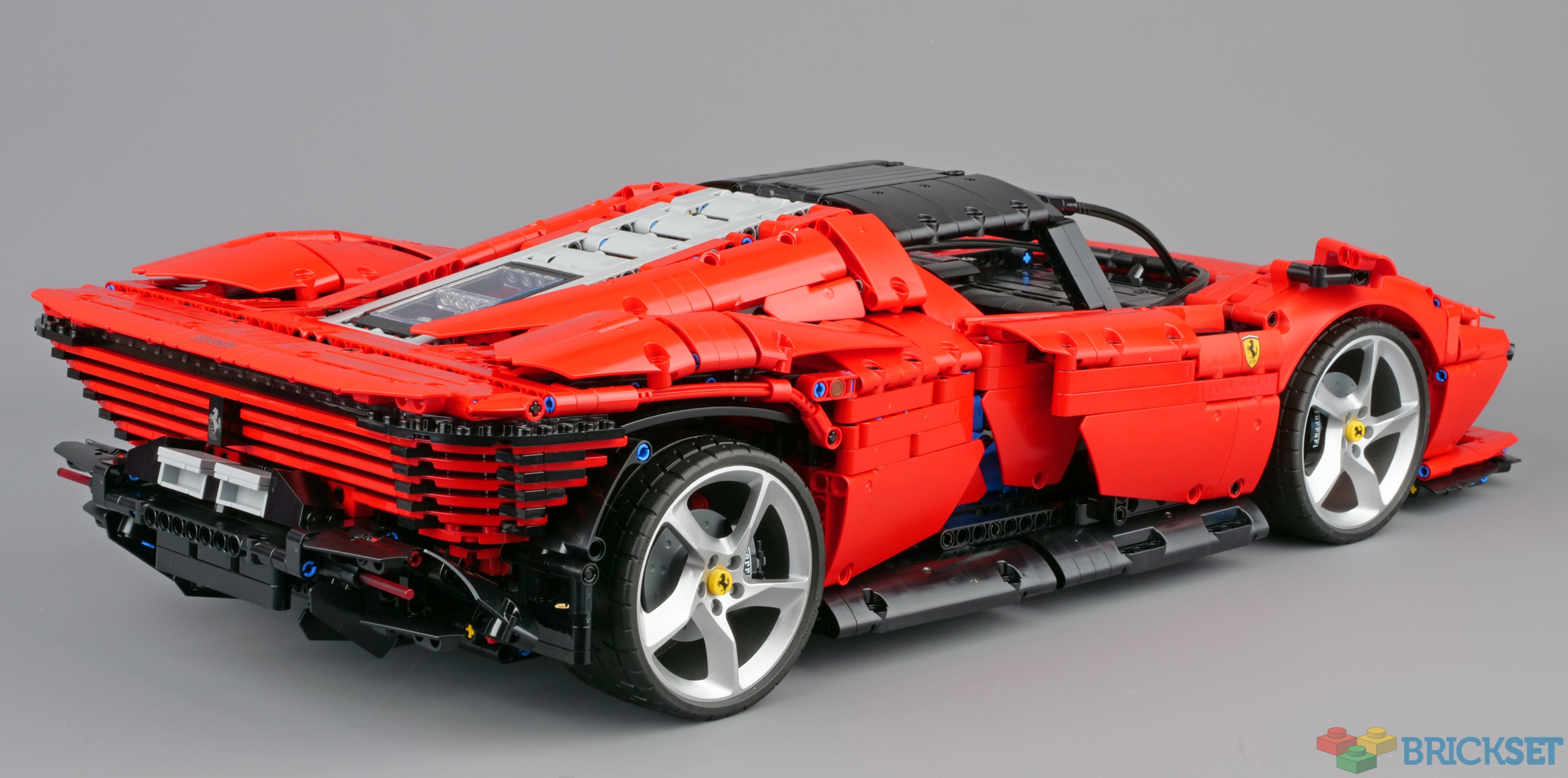 Lego's Ferrari Daytona SP3 Set Is as Insane as the Real Car