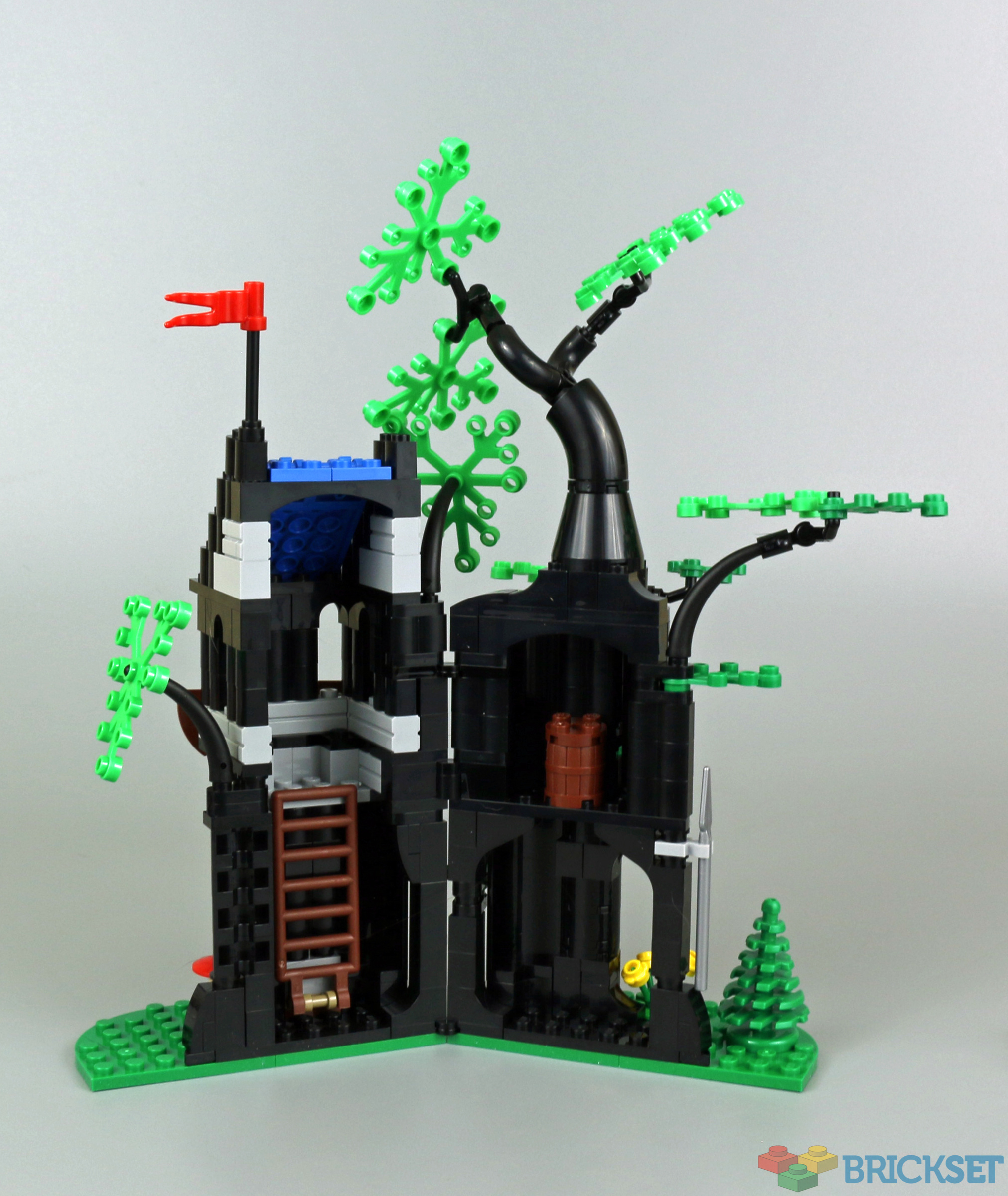 LEGO 40567 Forest Hideout Castle System 90th Anniversary Store Exclusive 