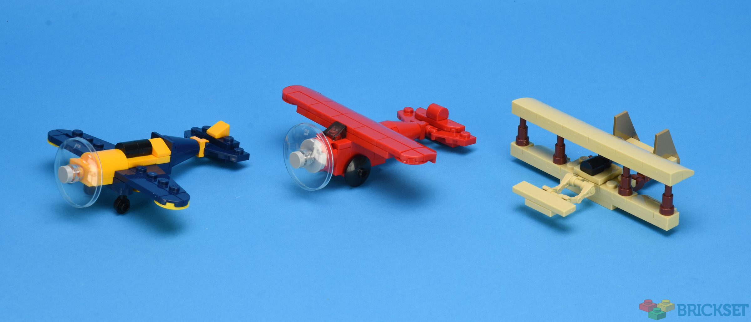 History of Flight in LEGO (by My LEGO - Beyond the Brick