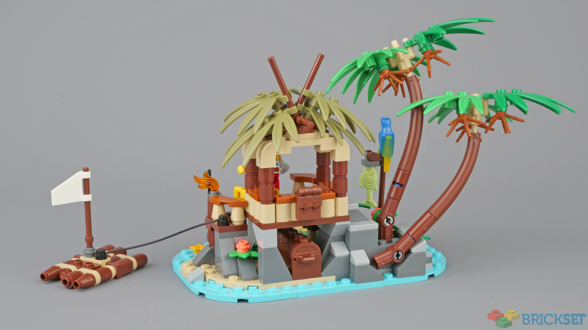 Review: 40566 Ray the Castaway | Brickset: LEGO set guide and database