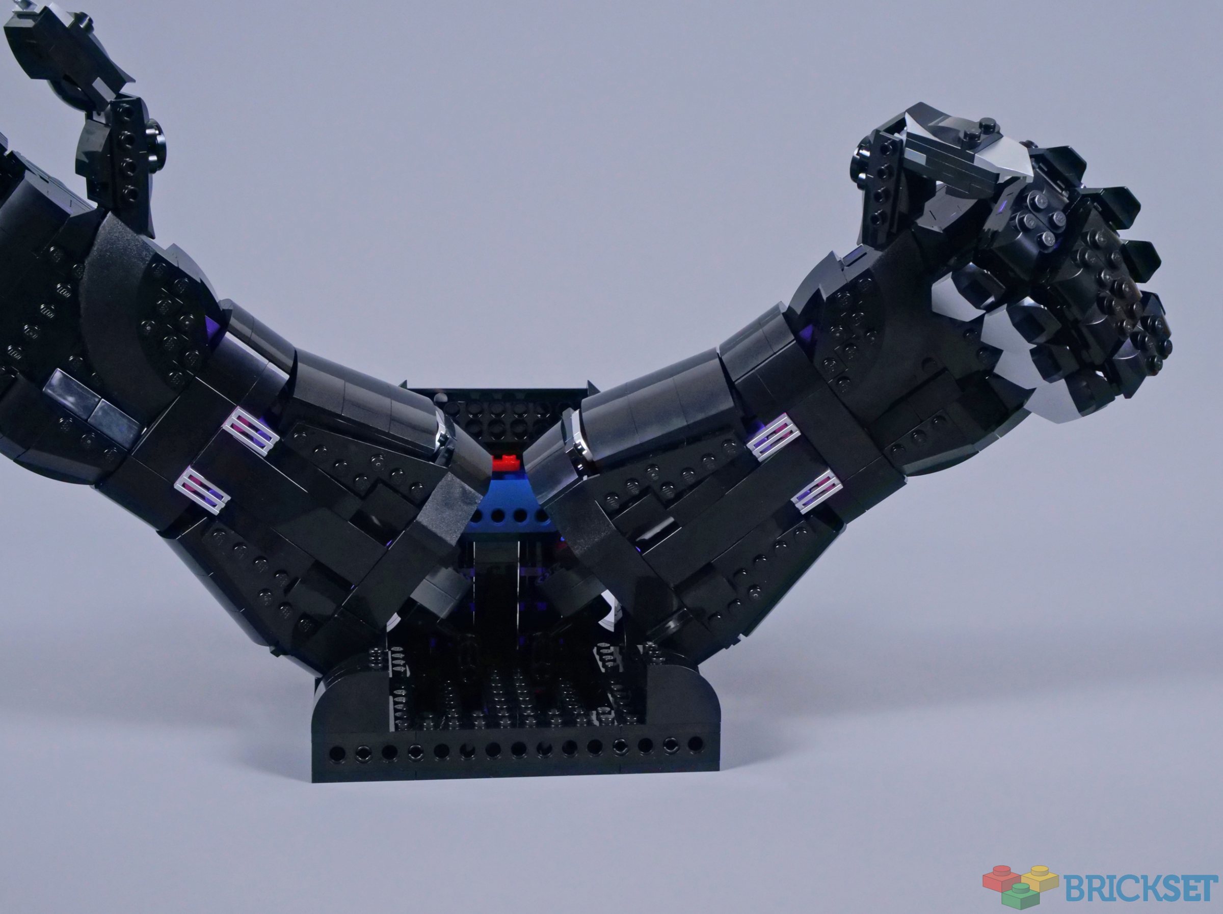 The 350$ LEGO Black Panther Review 