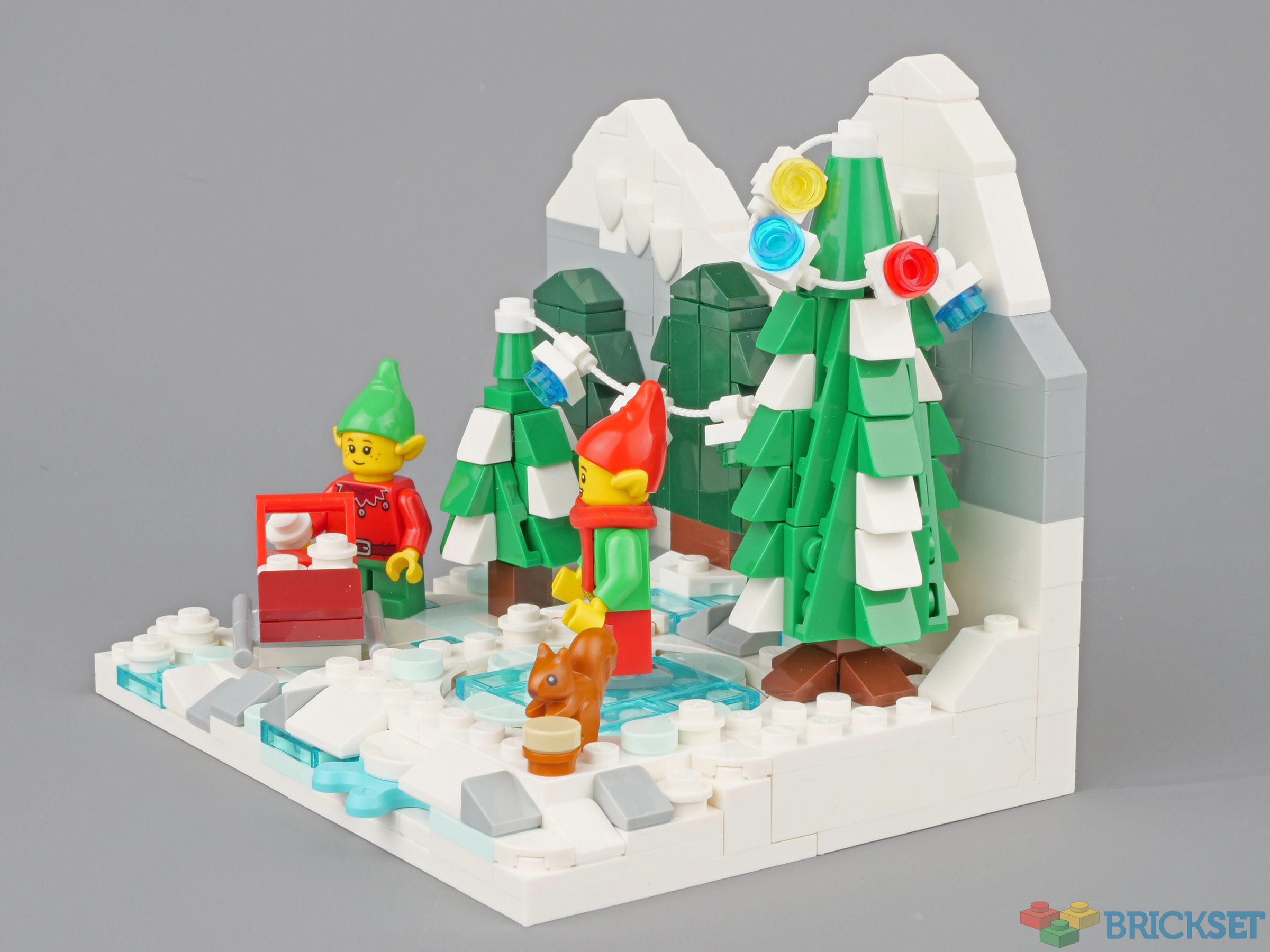 LEGO 40564 Winter Elves Scene review | Brickset
