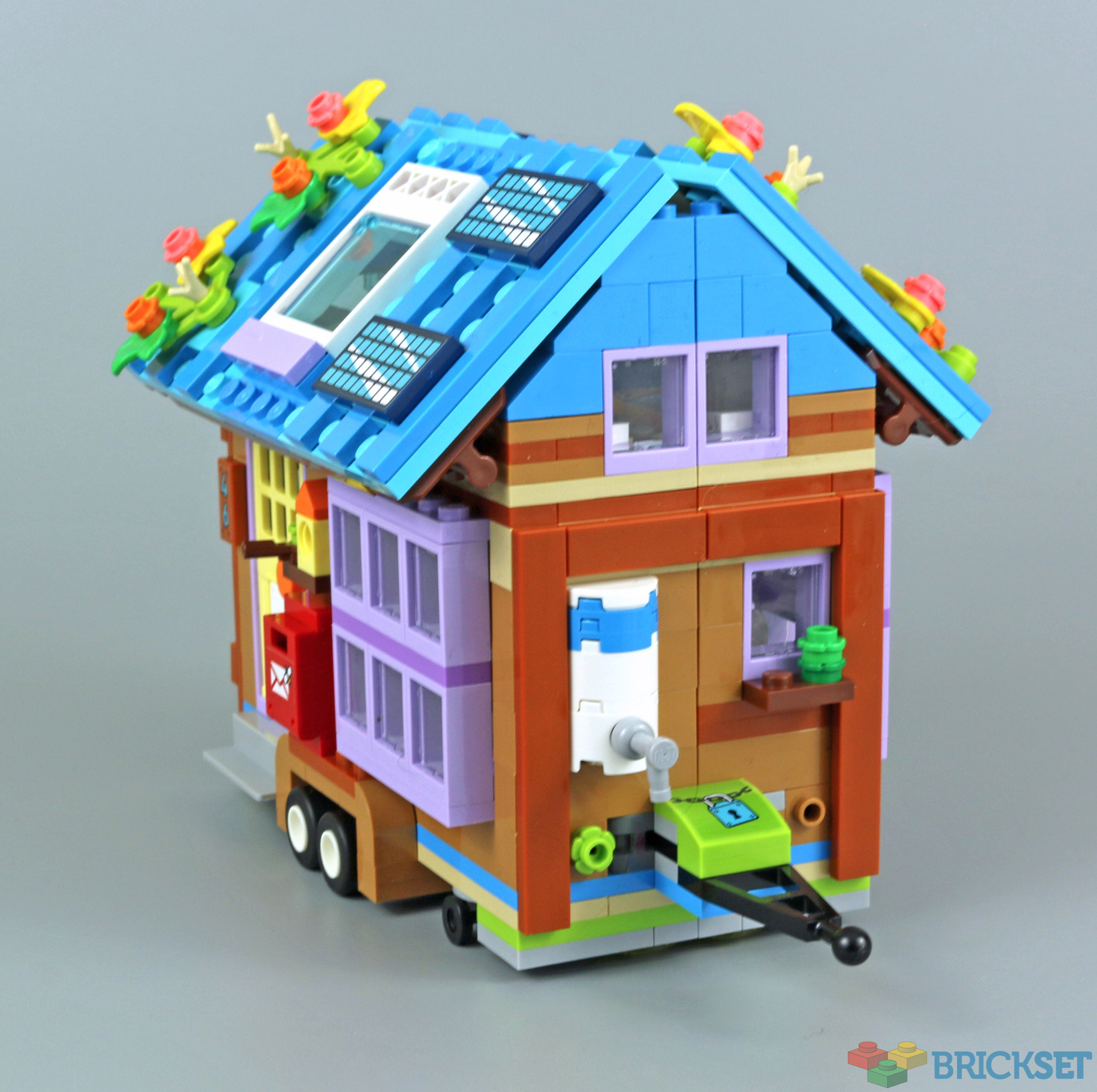 LEGO 41735 Mobile Tiny House review | Brickset