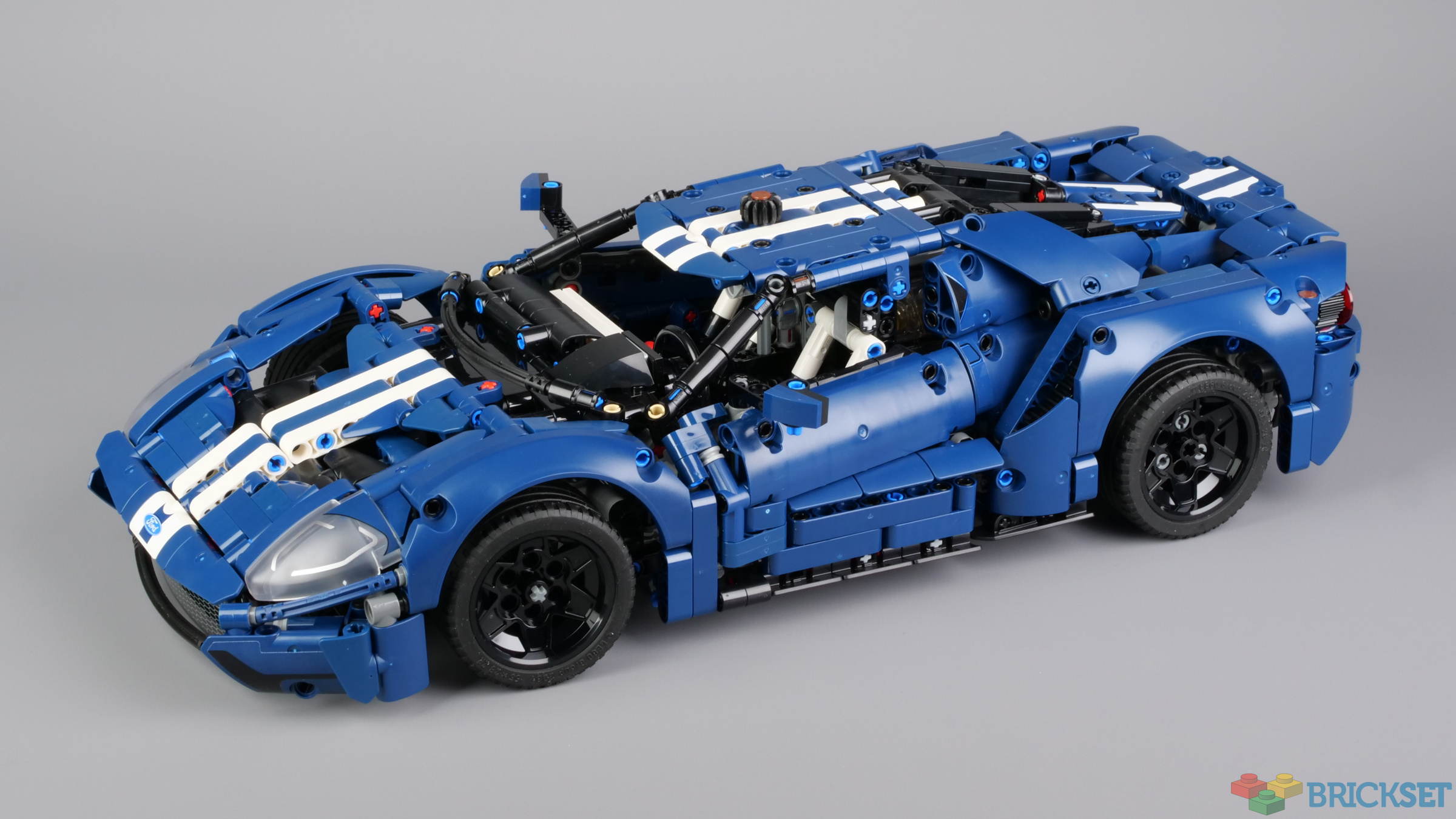 LEGO 42154 Ford GT review Brickset