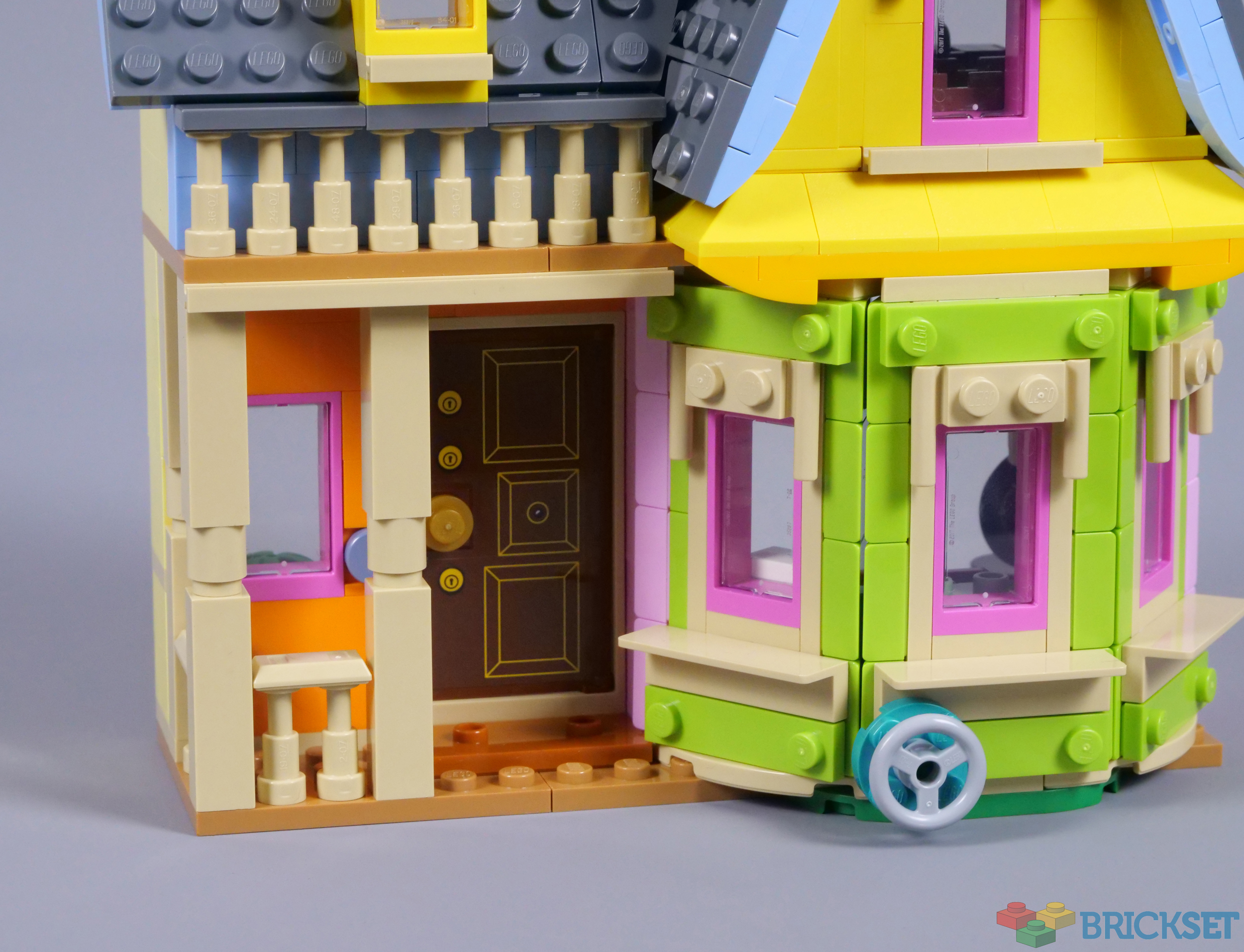 Review: LEGO 43217 Up House - Jay's Brick Blog