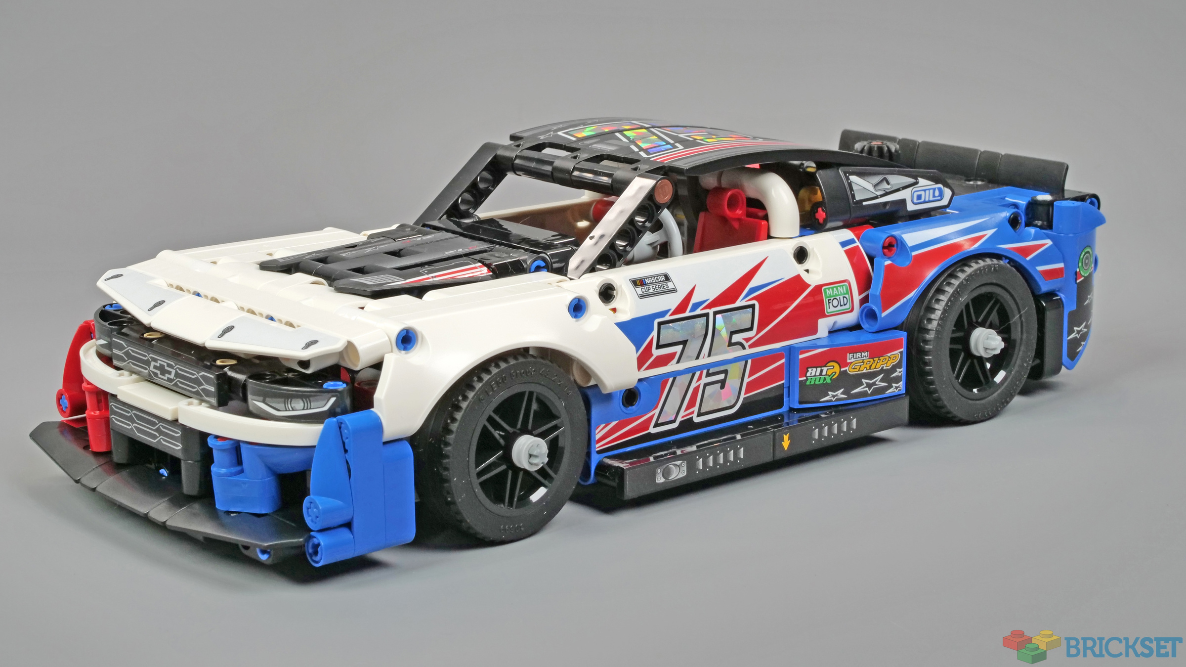 Review: 42153 NASCAR Chevrolet Camaro ZL1 | Brickset: LEGO set guide and  database