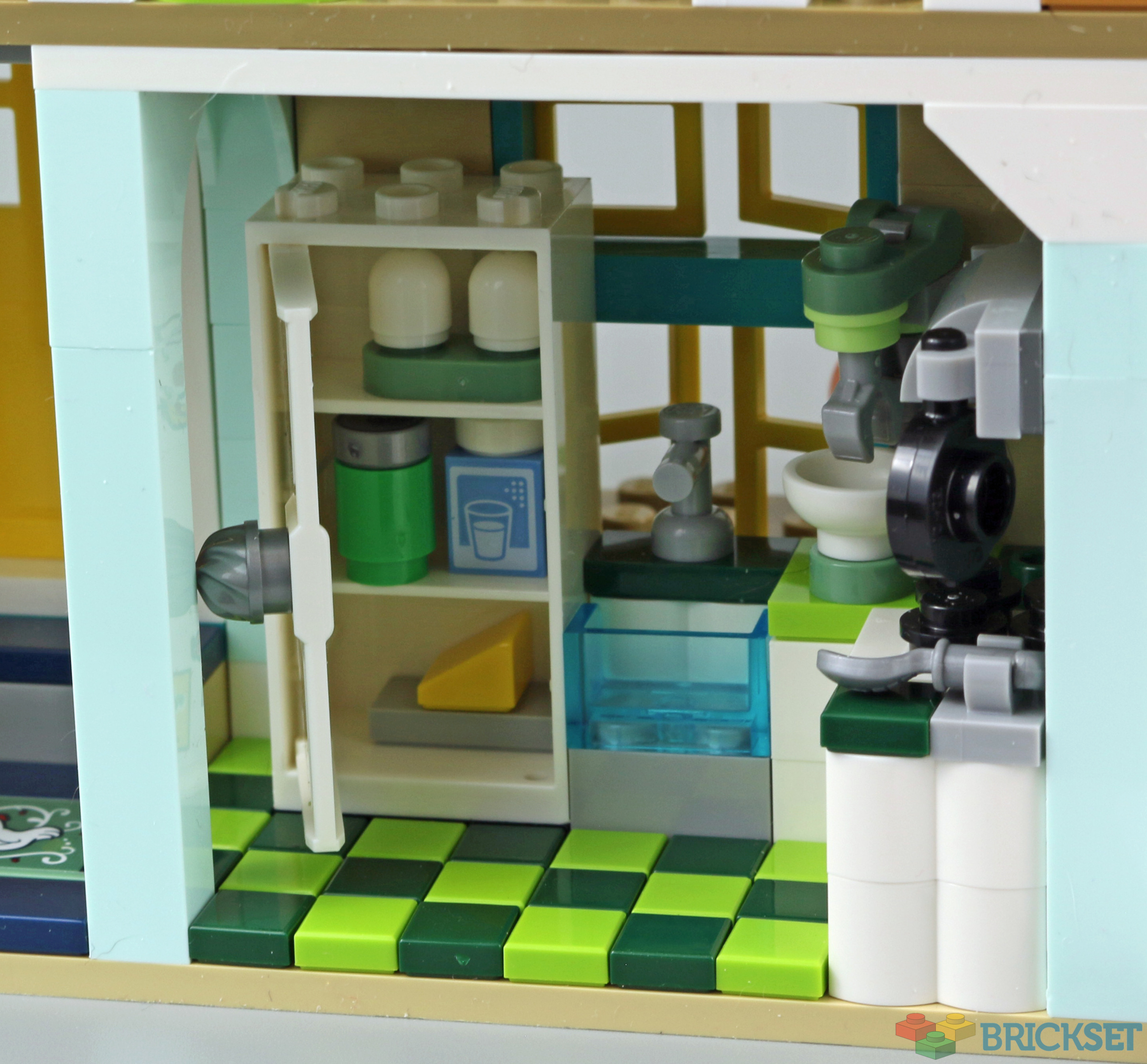 LEGO 41730 Autumn's House Review | Brickset