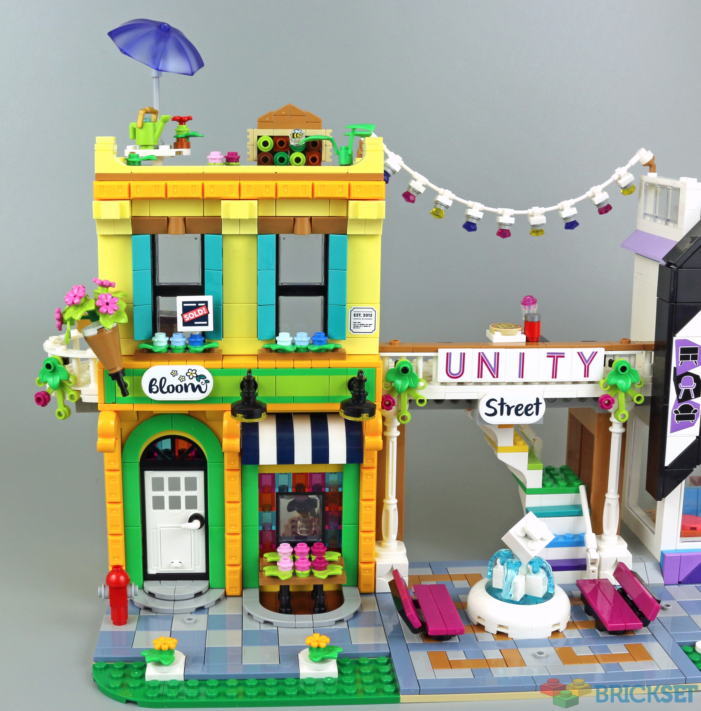 Review: LEGO Friends 41732 Downtown Flower and Design Stores