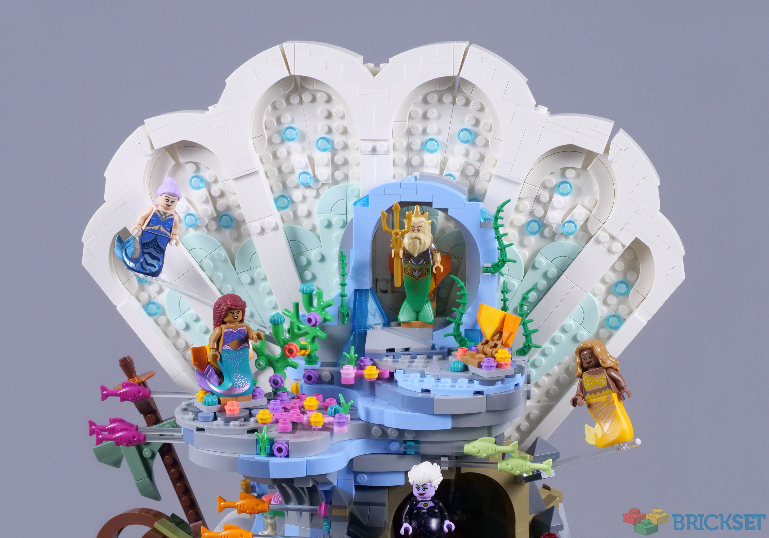 LEGO Disney Princess The Little Mermaid Royal Clamshell 43225 by LEGO  Systems Inc.