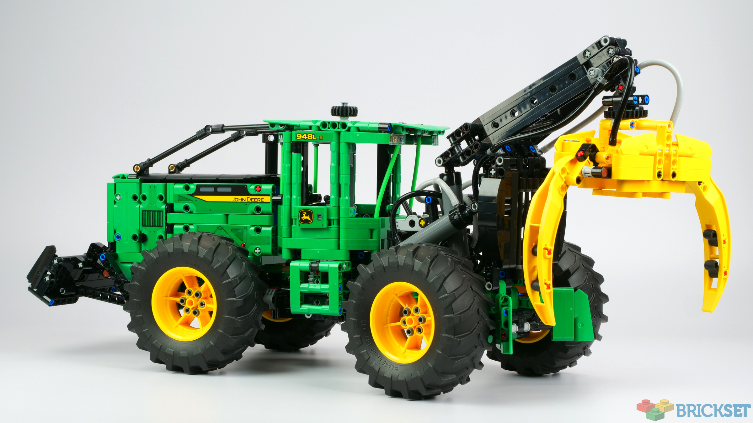 LEGO® 42157 John Deere 948L-II Skidder - ToyPro