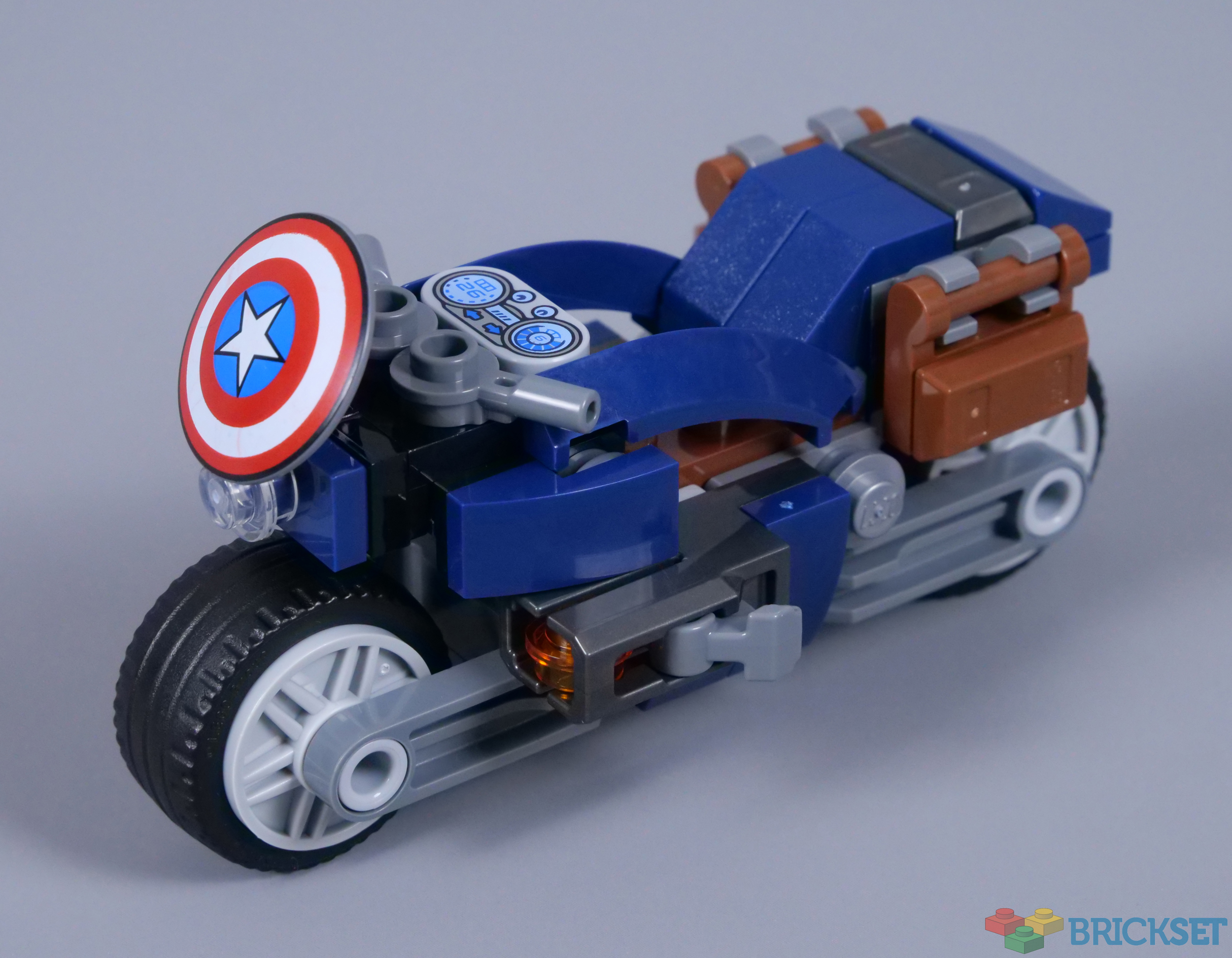 Review LEGO Marvel 76260 Black Widow & Captain America Motorcycles -  HelloBricks