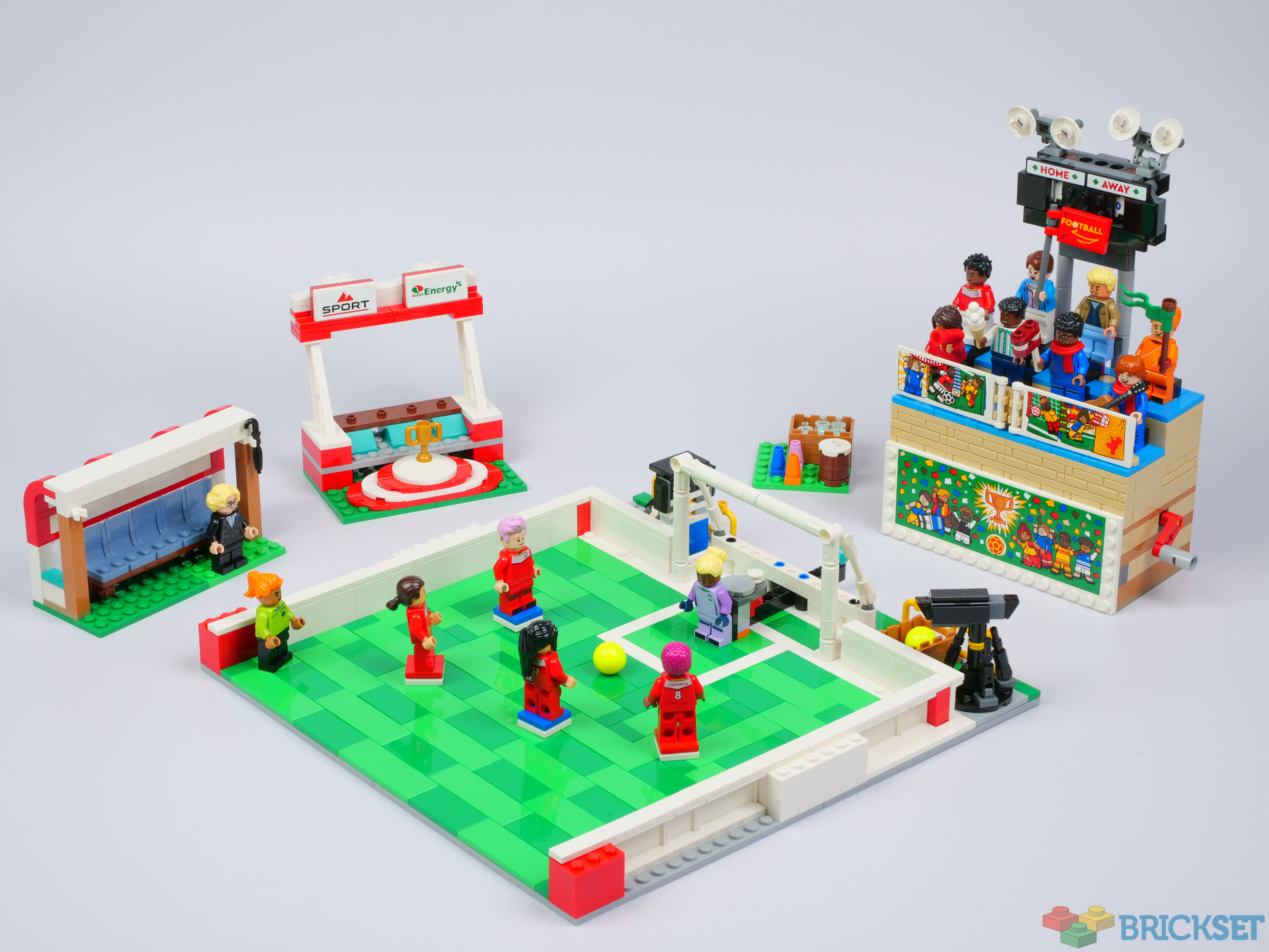 Lego / Building Instructions / Soccer / 3409 / Qty 2 / Lot 8 / 3409 / Lego  Lot 8 / Blocks / Building Blocks / Lego Instructions 