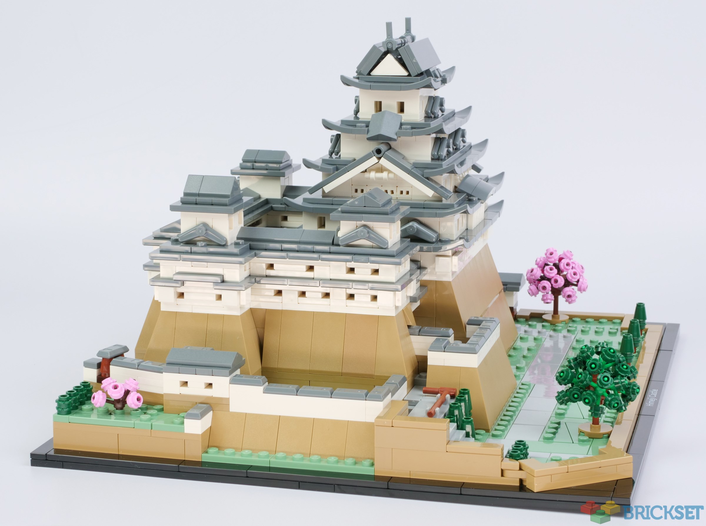 LEGO Architecture 21060 Himeji Castle [Review] - The Brothers Brick