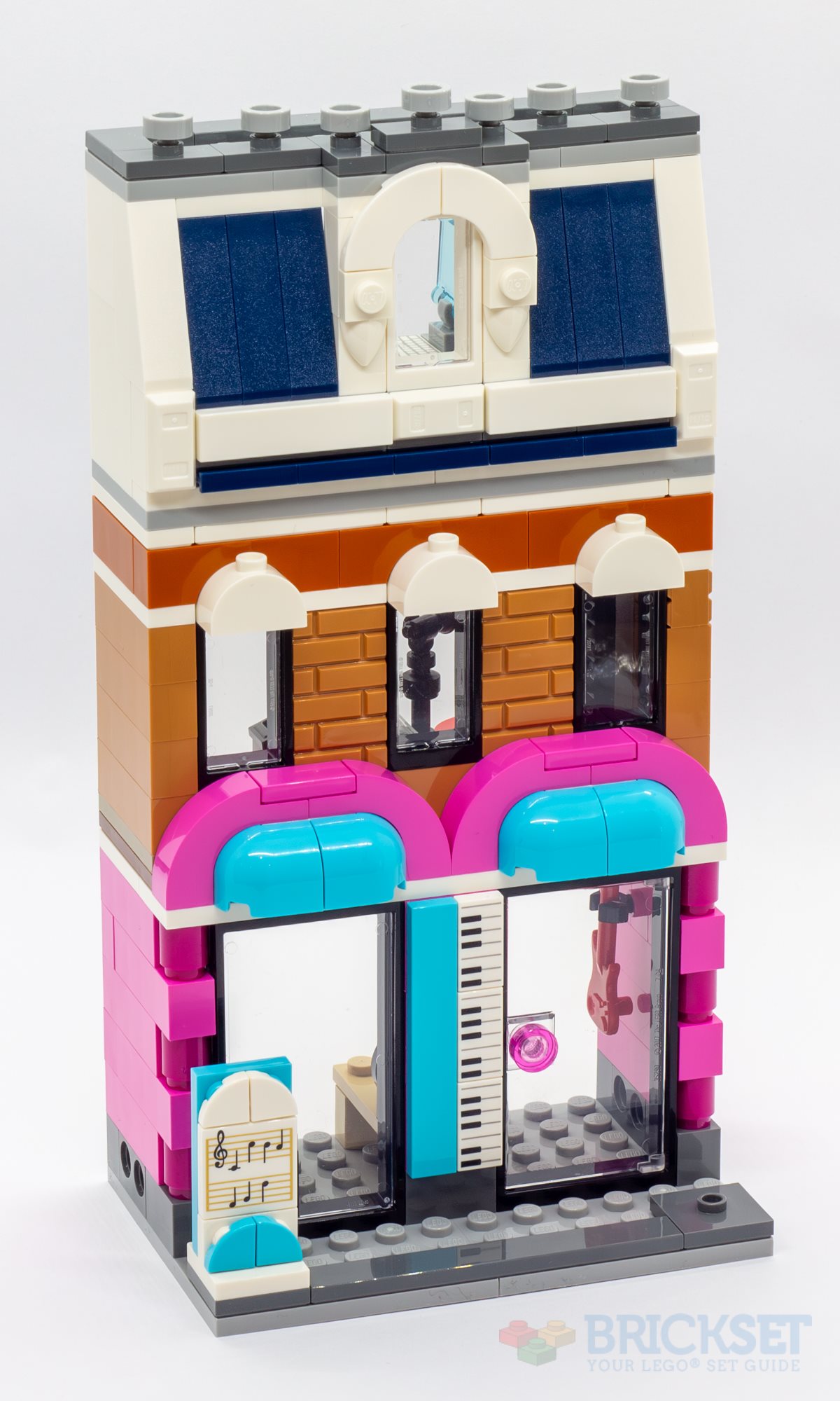 LEGO Creator 31141 Main Street review | Brickset
