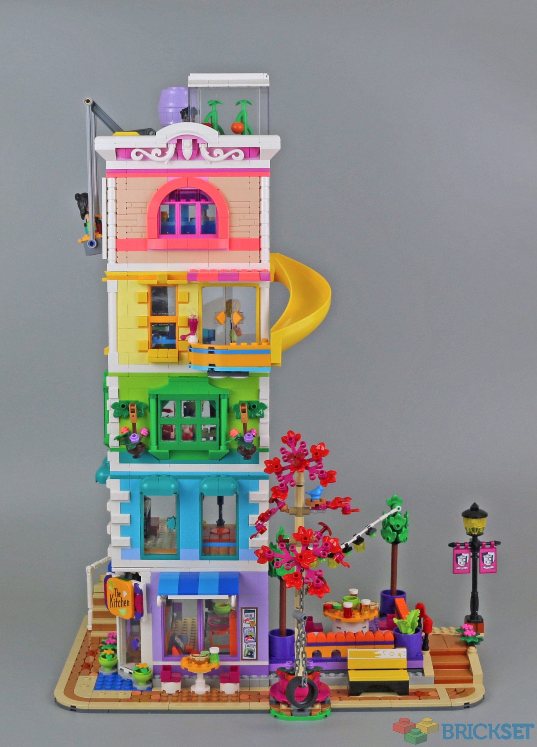 LEGO 41747 Heartlake City Community Kitchen review | Brickset