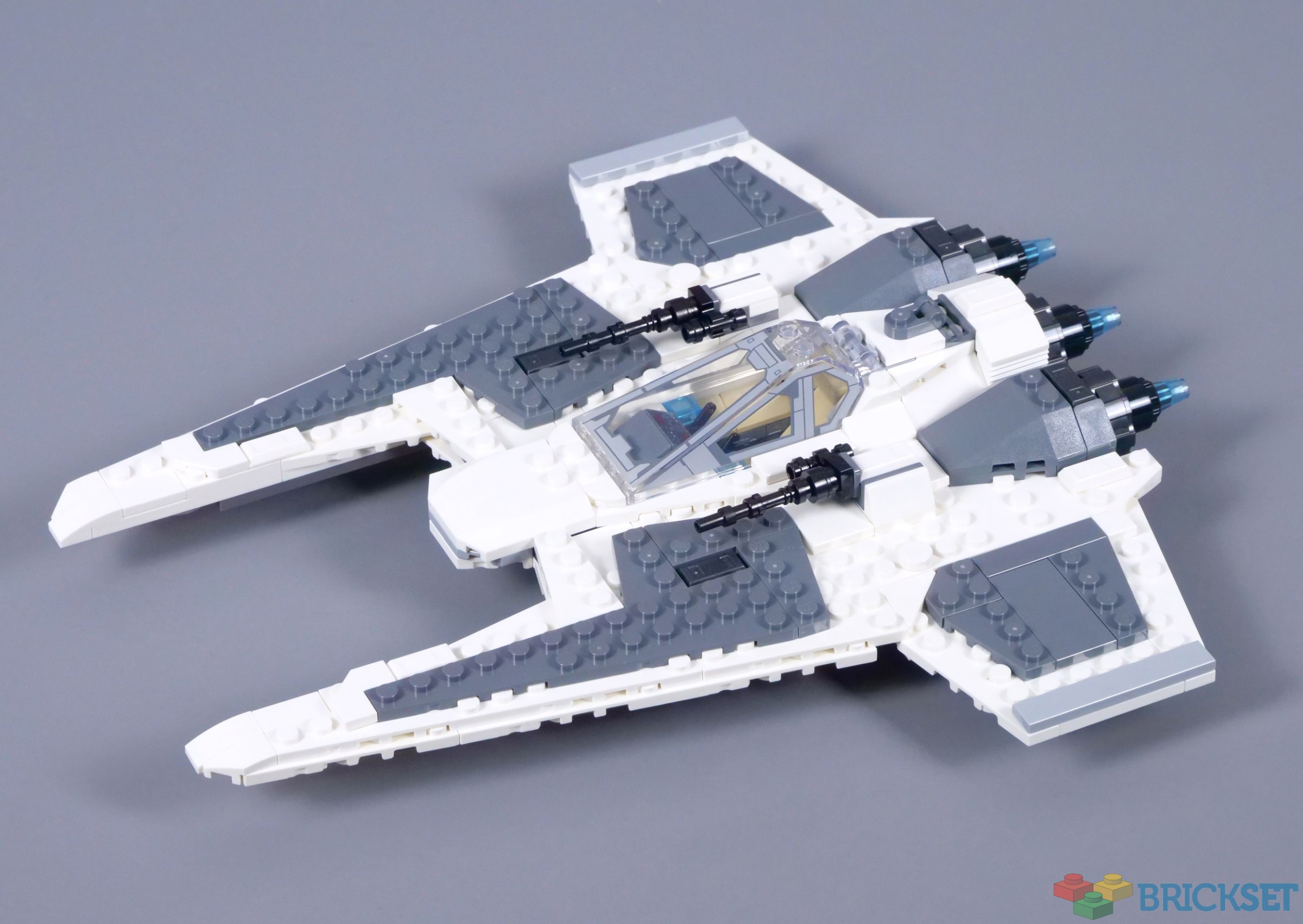 LEGO 75348 Star Wars Mandalorian Fang Fighter vs TIE Interceptor Byggset  med Två Starfighters, Byggleksak för Barn med 3 Minifigurer, och  Droid-figur, Samlarobjekt, Presentidé, från 9 år : : Leksaker