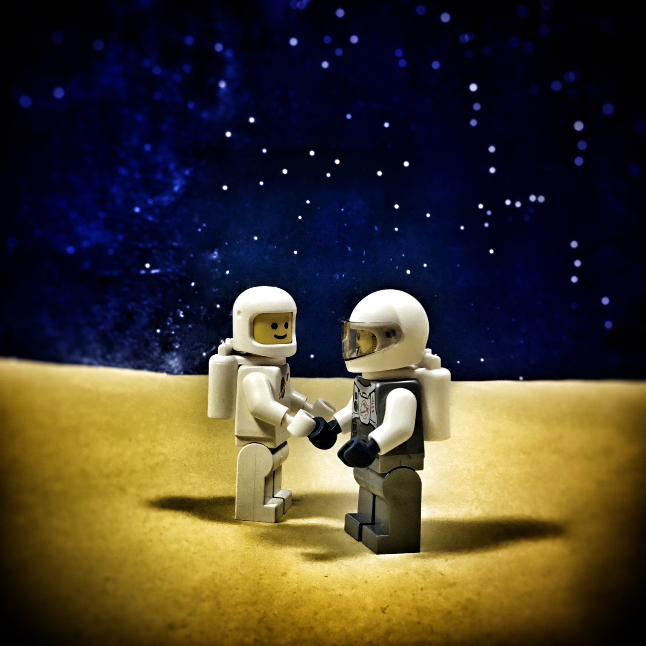 Lego Minifigure Lego Minifig Lego Space Classic Space White Spaceman Rough Condition 2Pack
