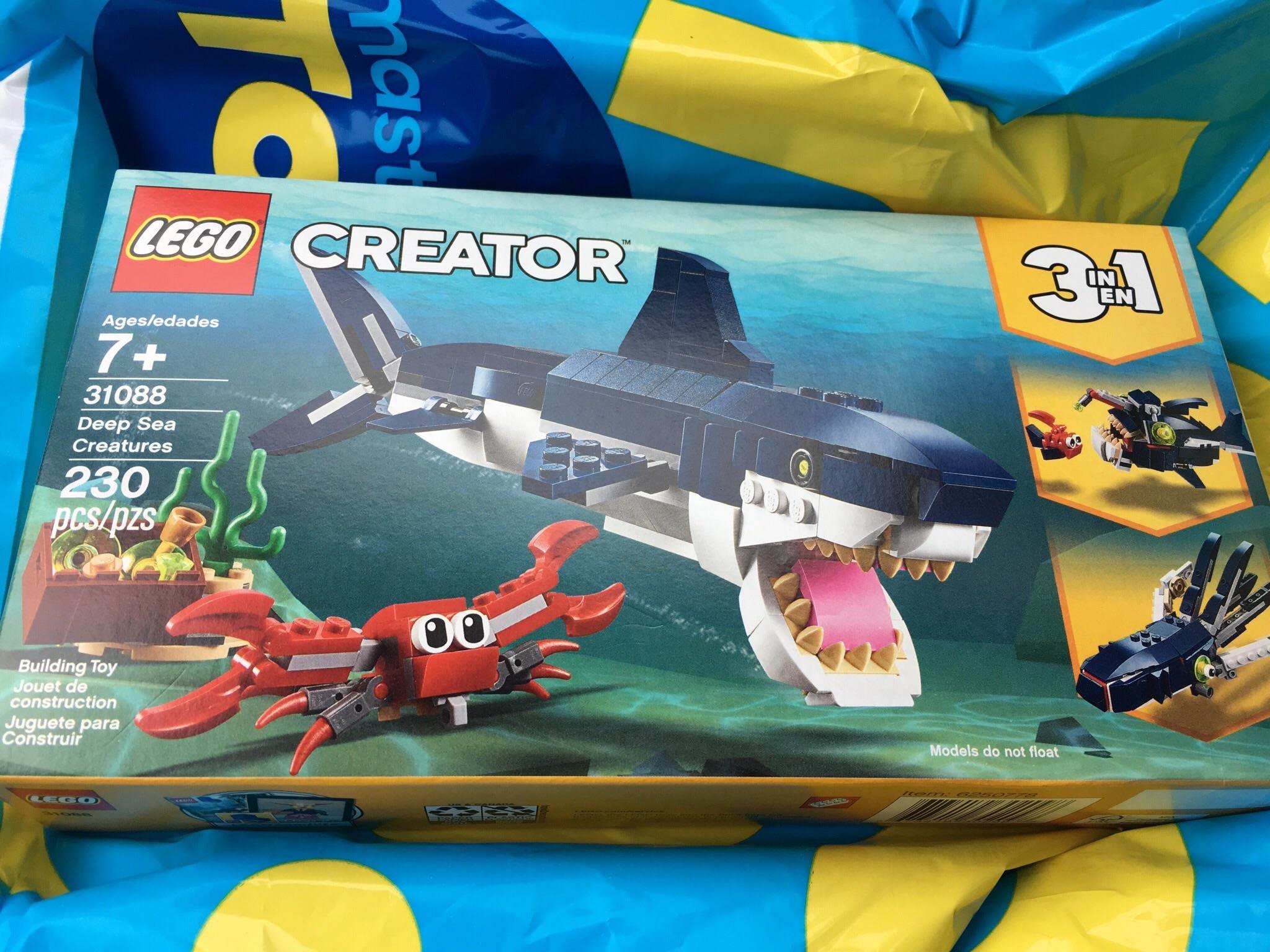 lego creator shark 2019