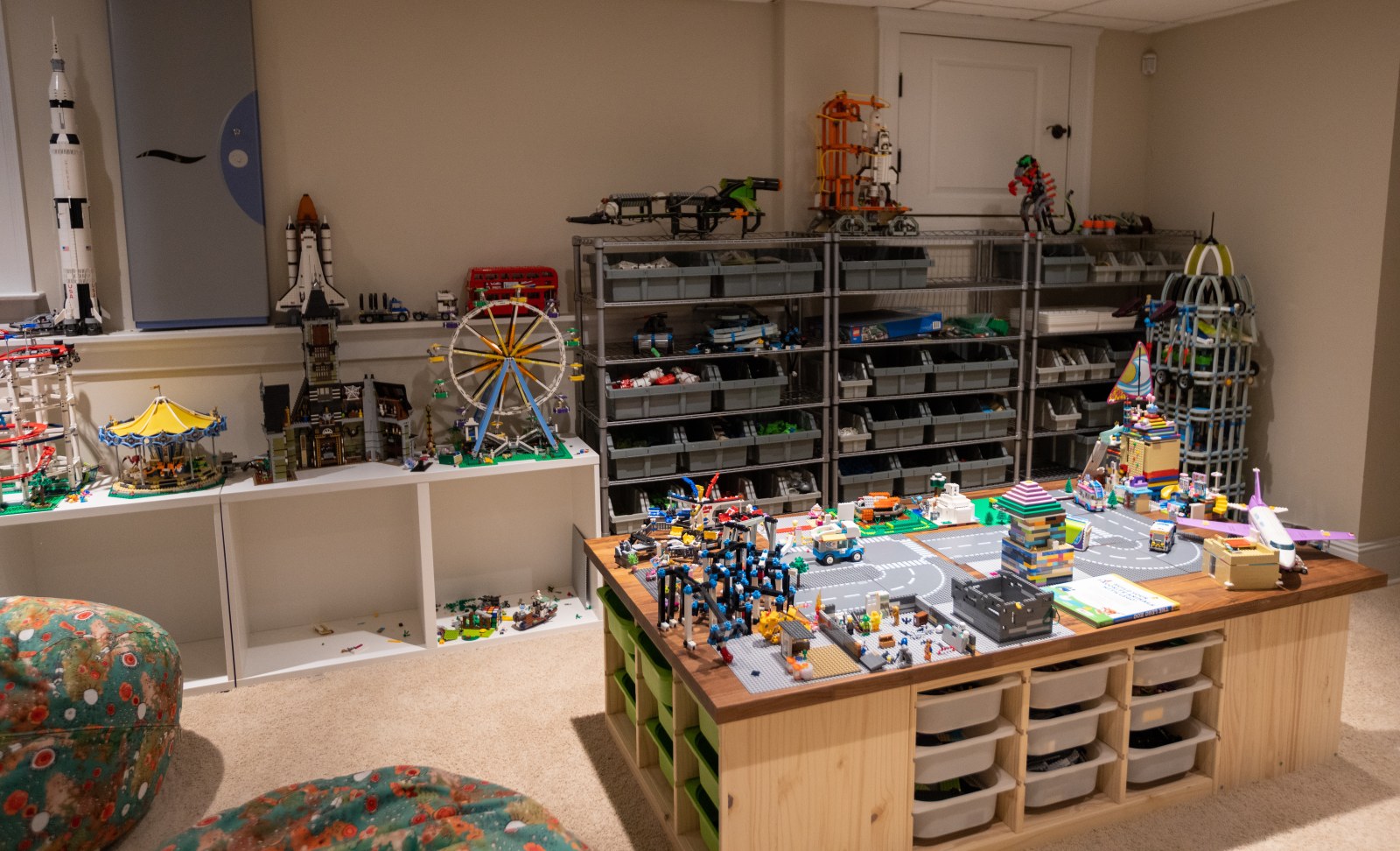 Storage solutions: kirkbauer LEGO set guide and
